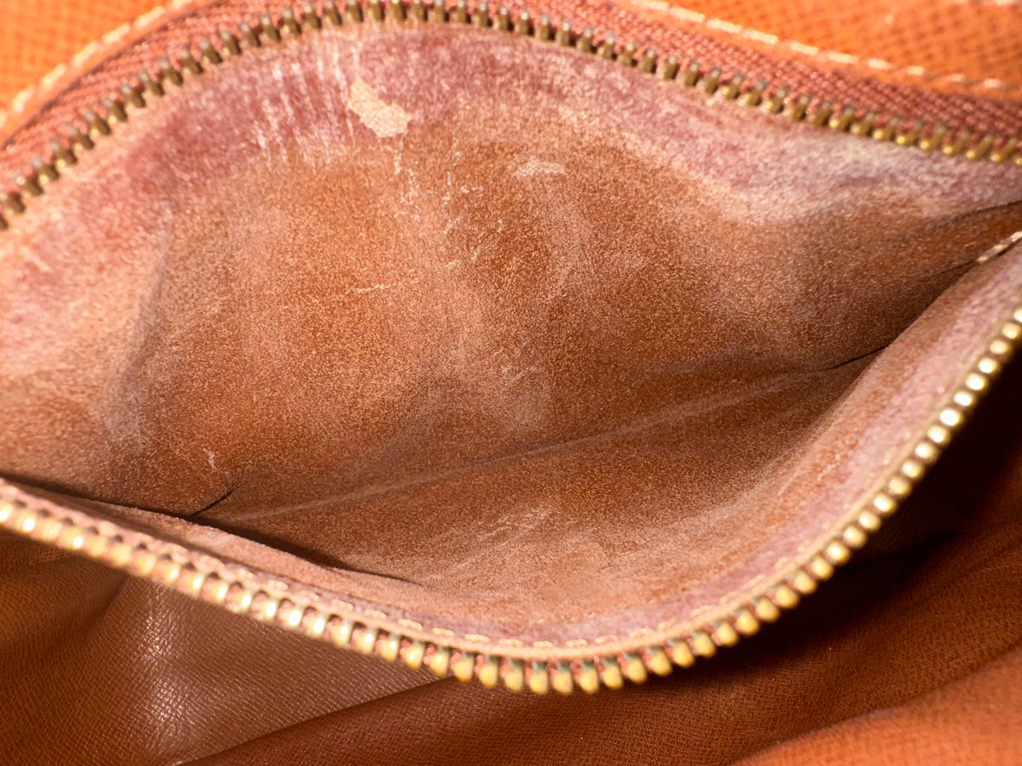 Louis Vuitton Senlis