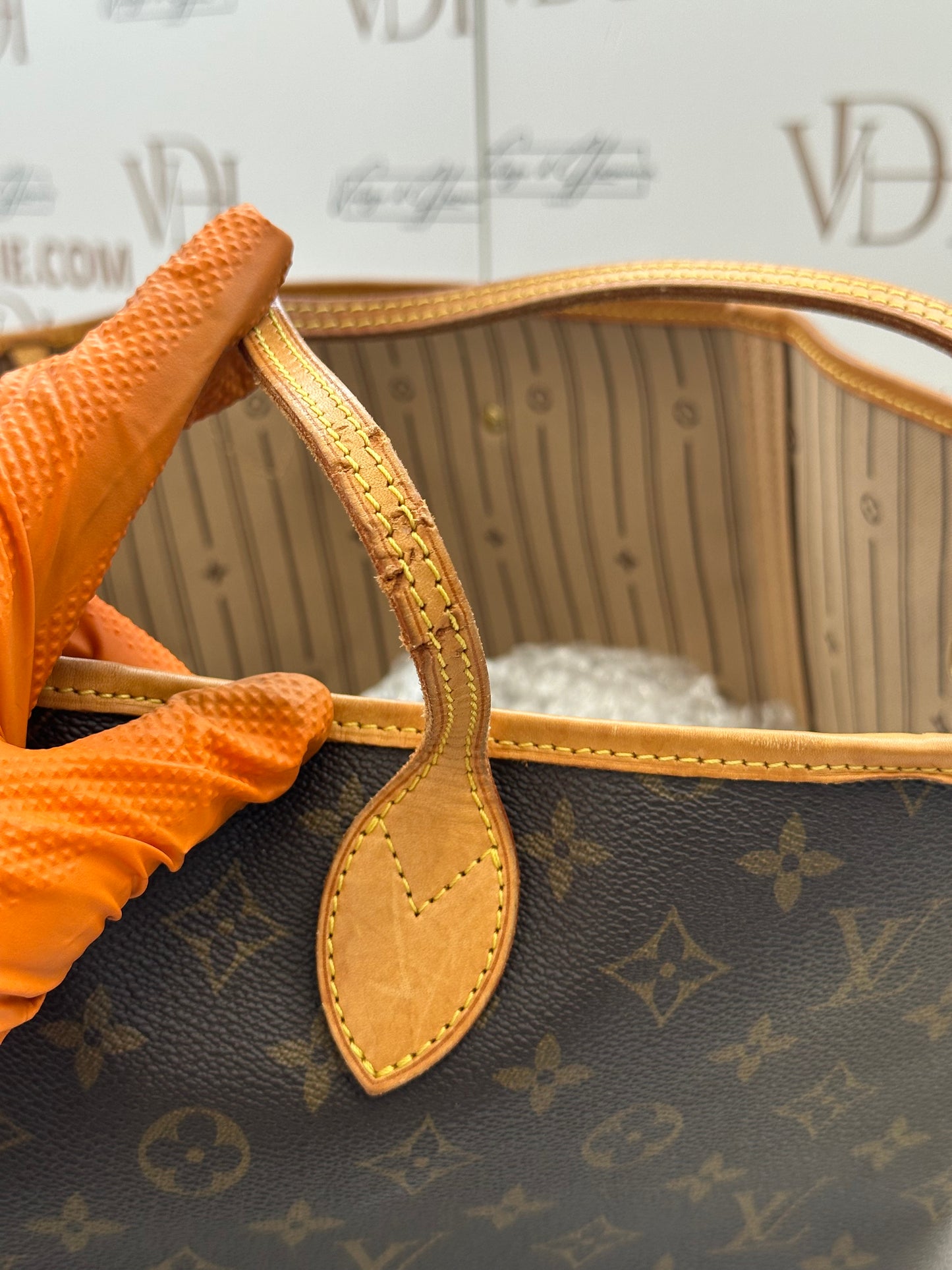 018708 - Louis Vuitton Neverfull GM