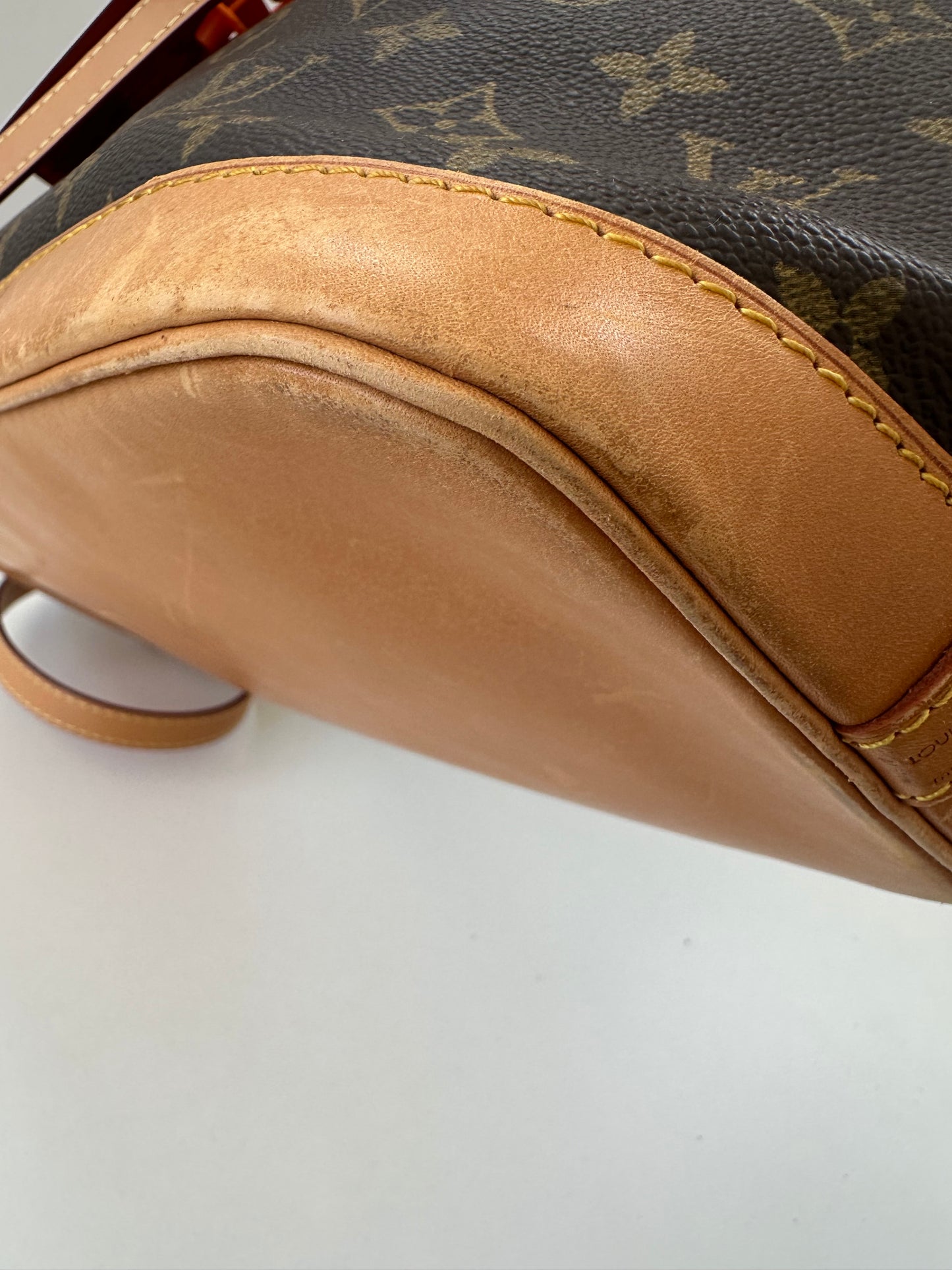 Louis Vuitton Alma