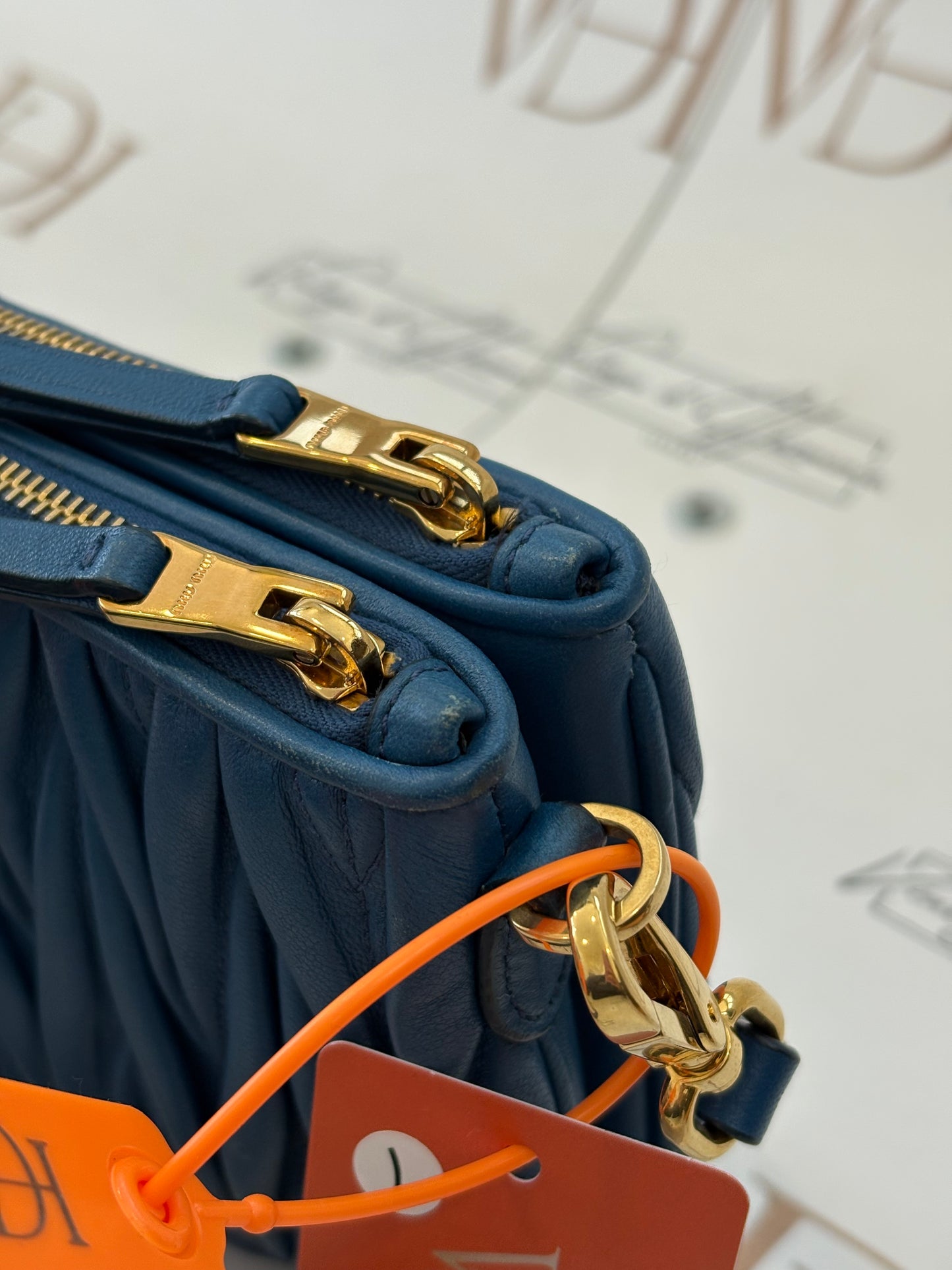 384313 - Miu Miu