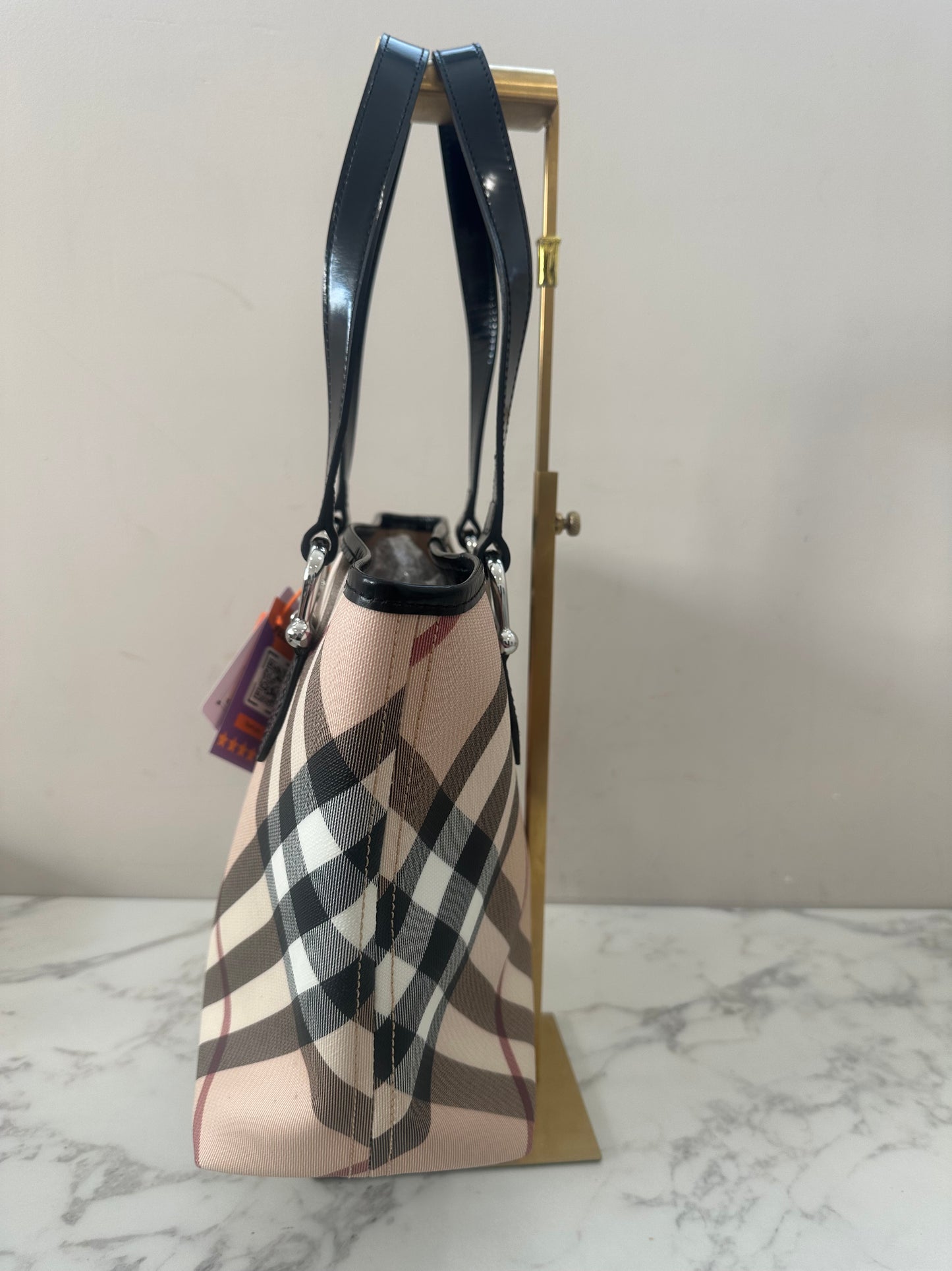 Burberry Beige