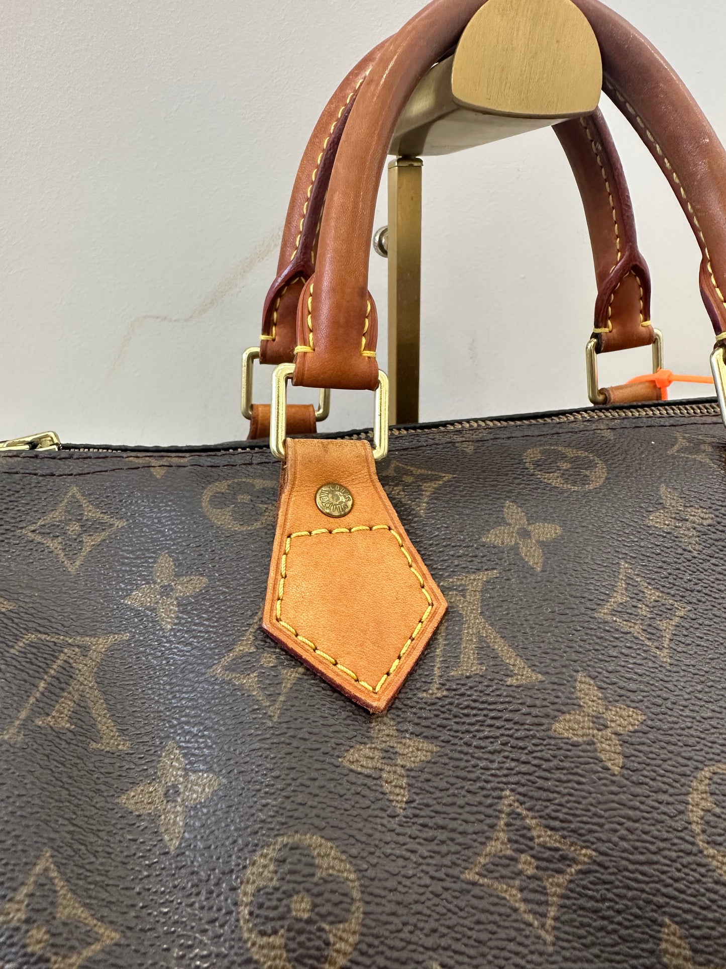 Louis Vuitton Speedy 30
