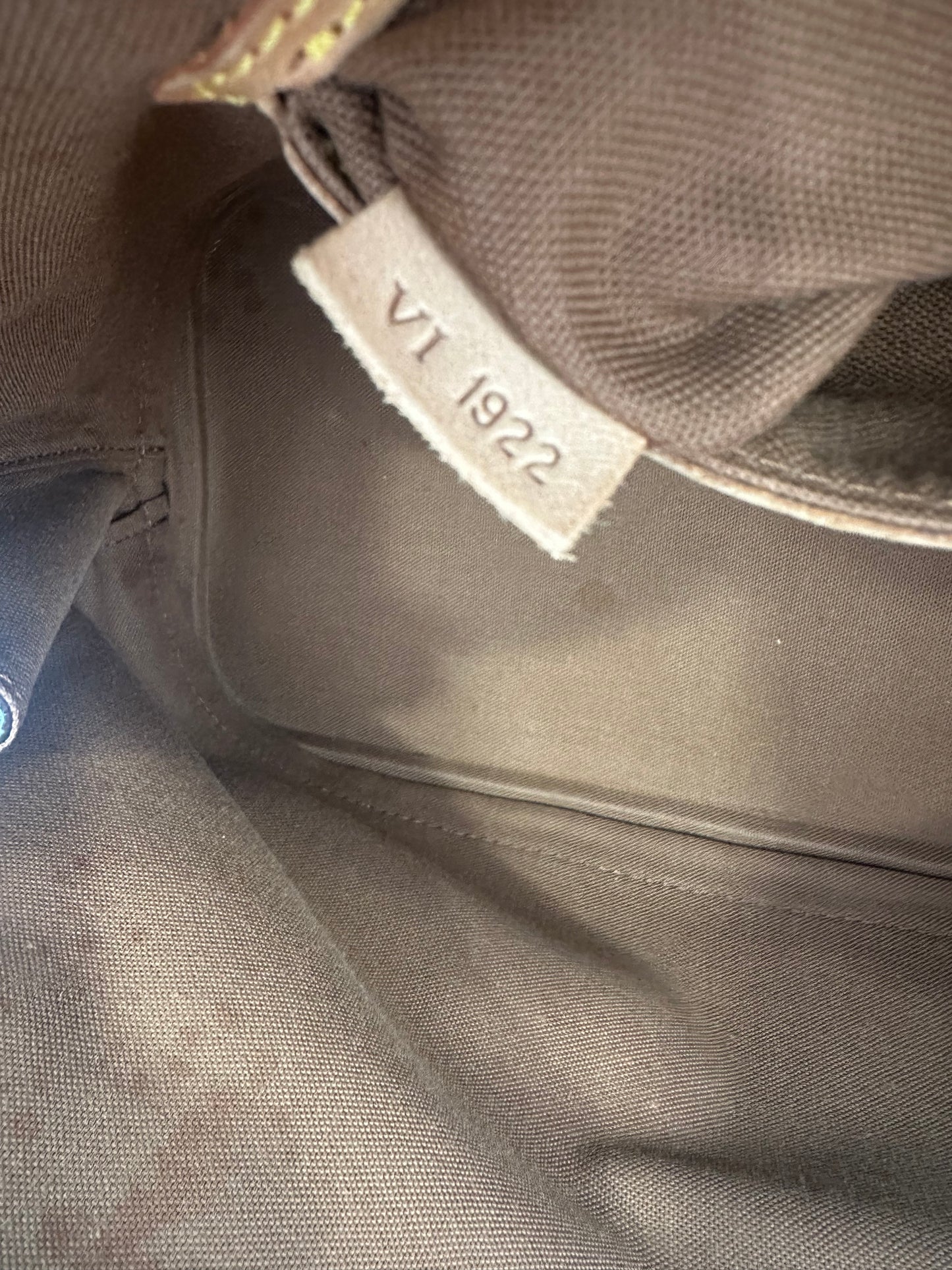 Louis Vuitton Alma