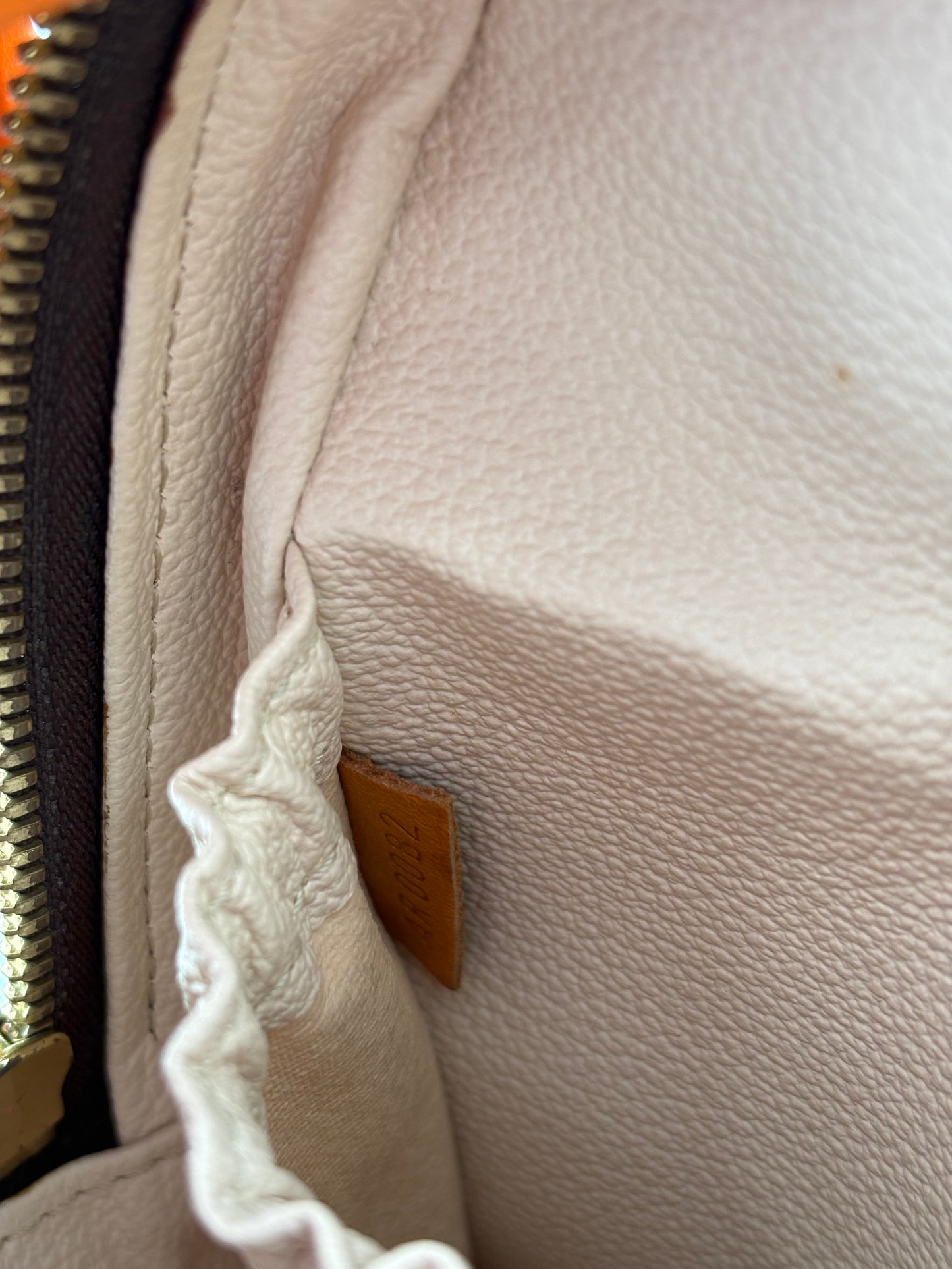 017065 - Louis Vuitton Spontini