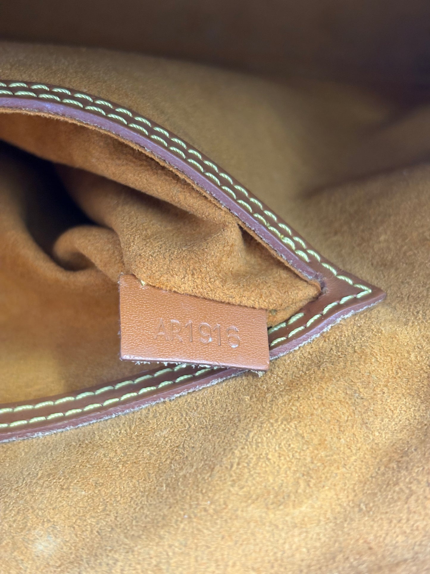 017109 - Louis Vuitton Alma