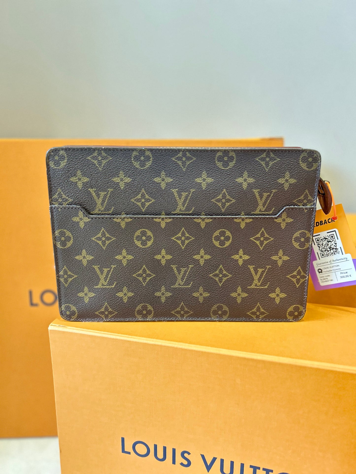 Louis Vuitton Pochette Homme