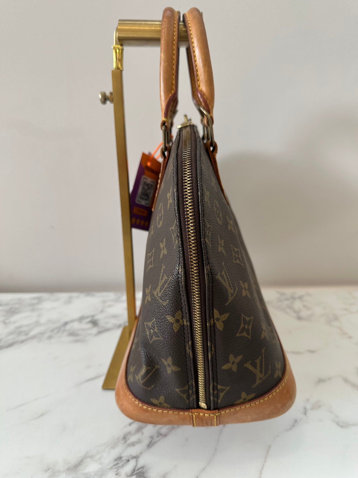 Louis Vuitton Alma