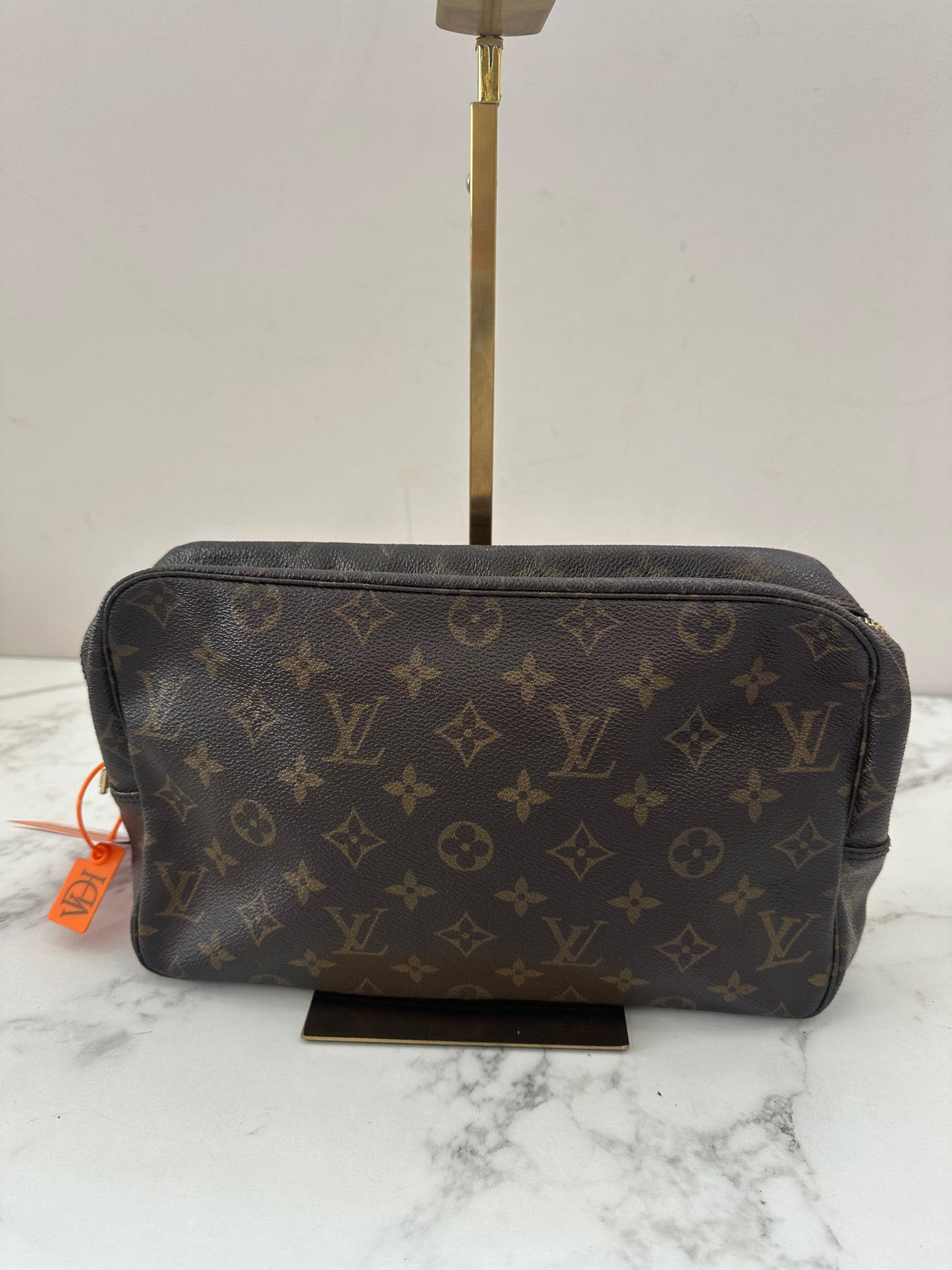 Louis Vuitton Trousse Toilette 28