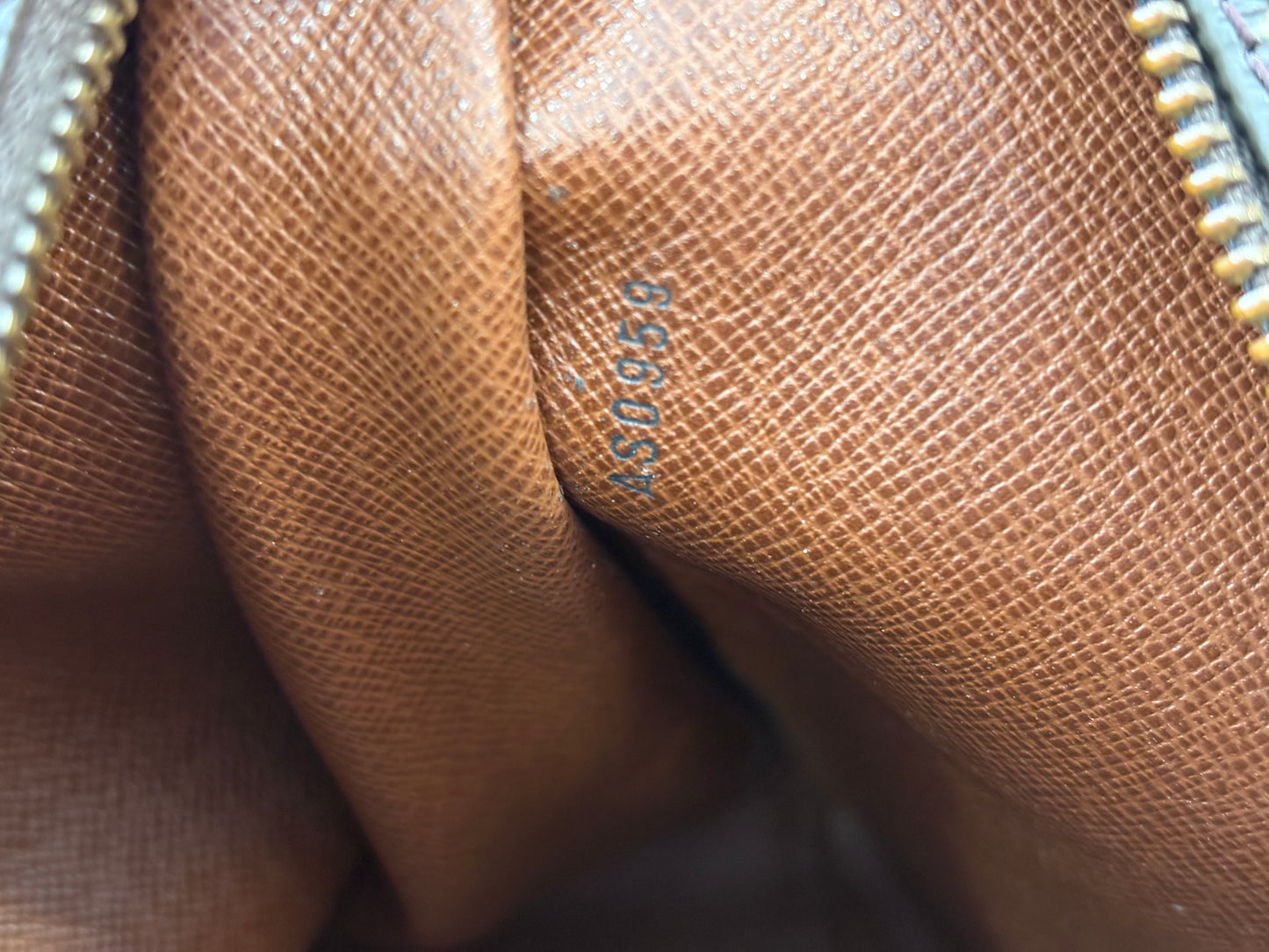018071 - Louis Vuitton Boulogne 35