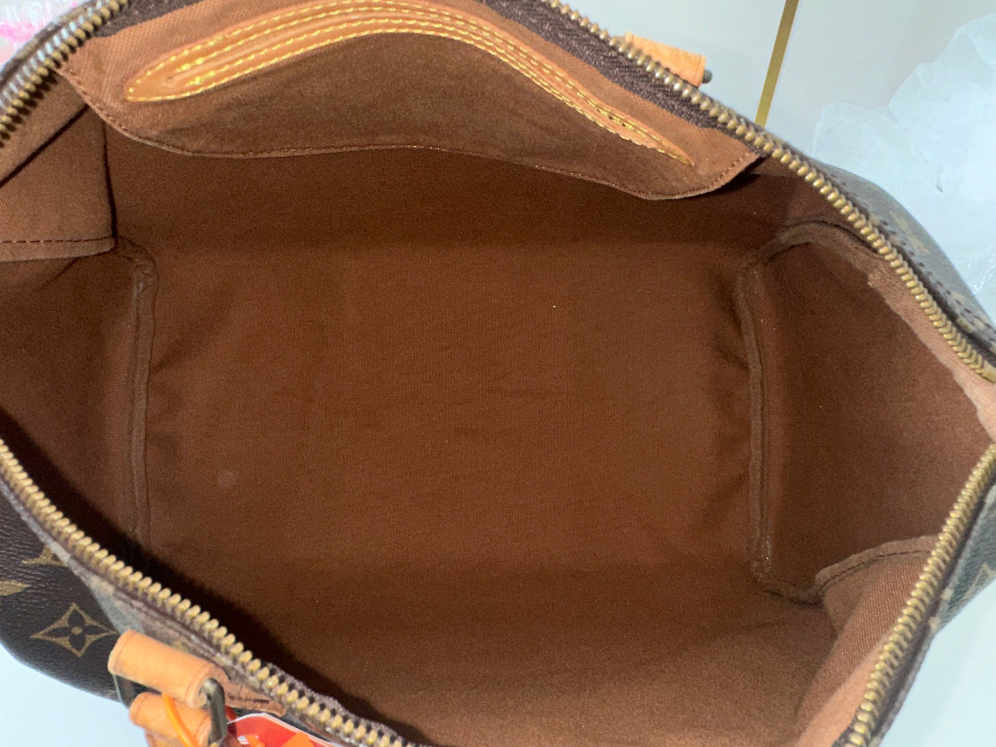 Louis Vuitton Speedy 35