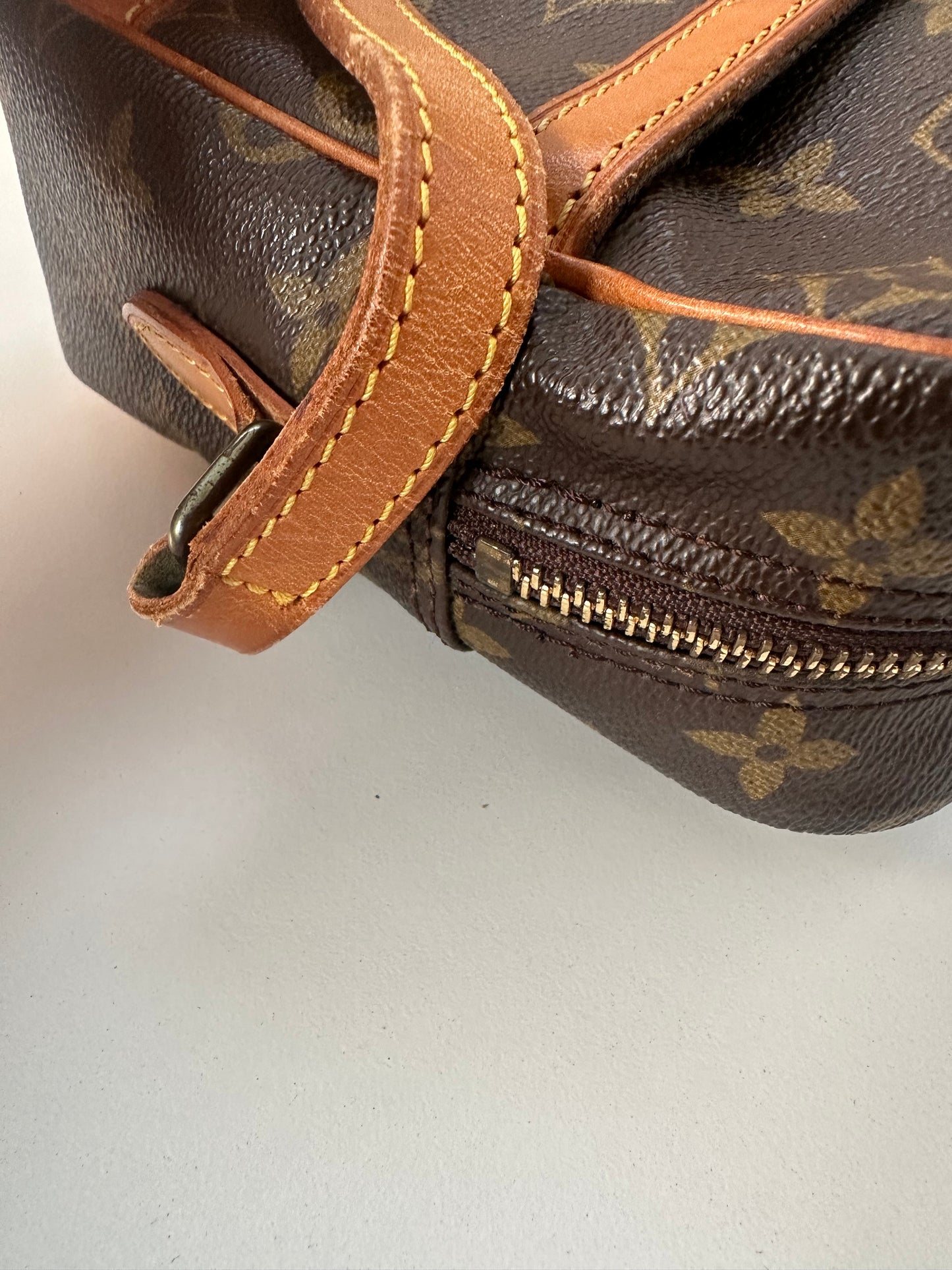 Louis Vuitton Trocadero 27