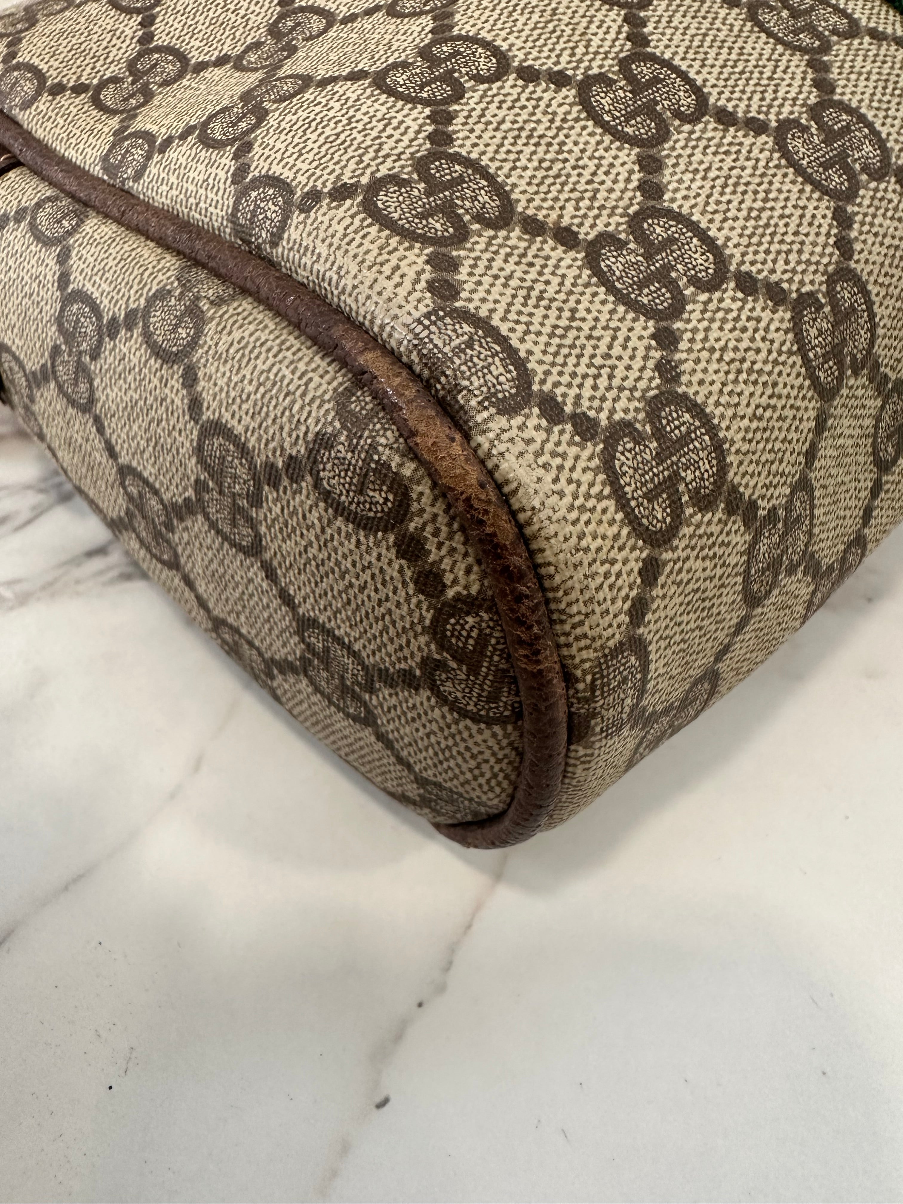 Gucci Pochette Sherry Line