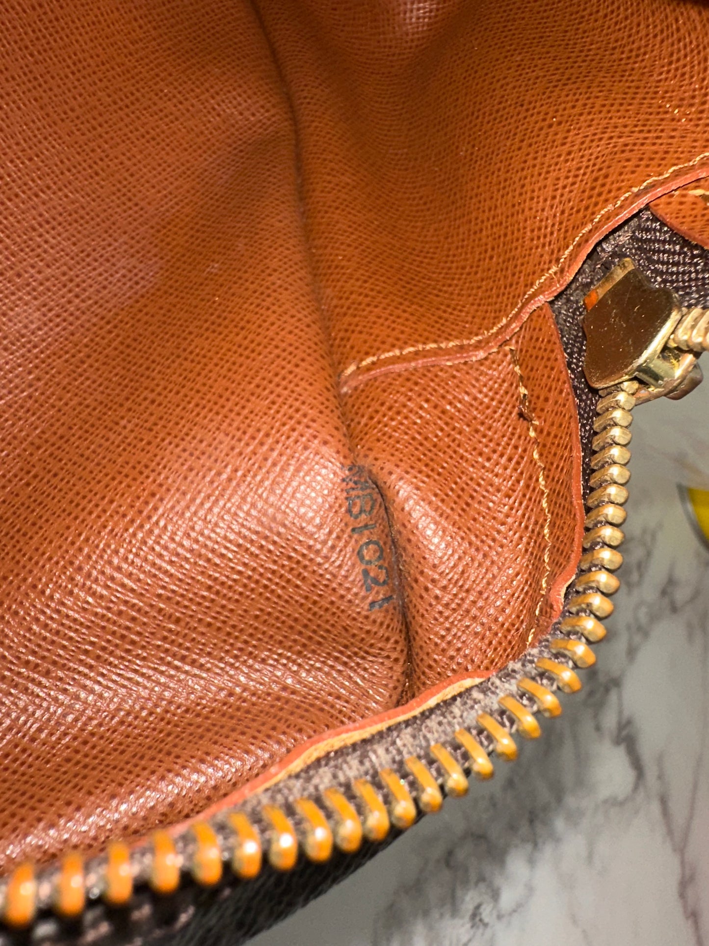 Louis Vuitton Trocadero 30
