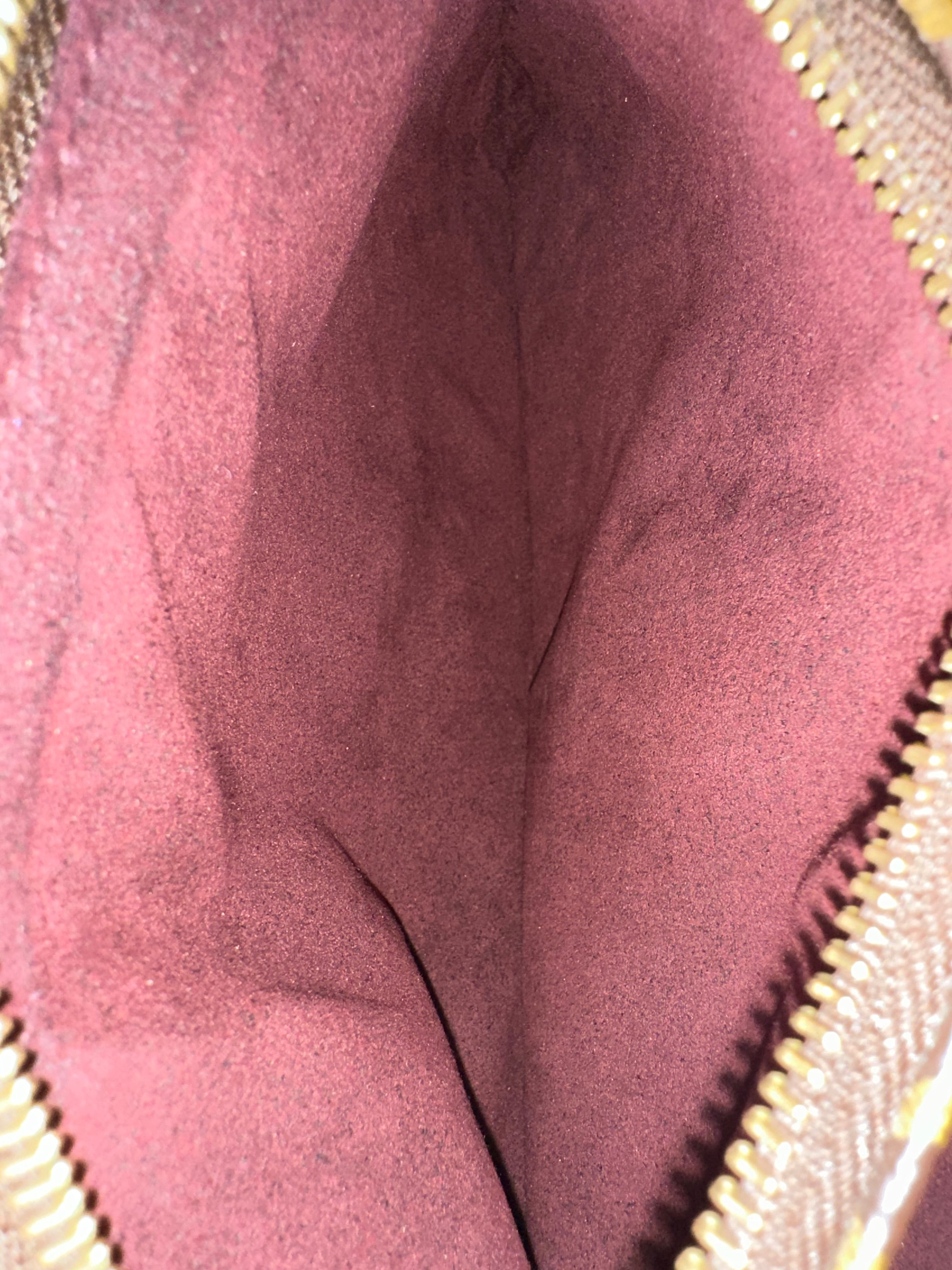 Louis Vuitton Montaigne