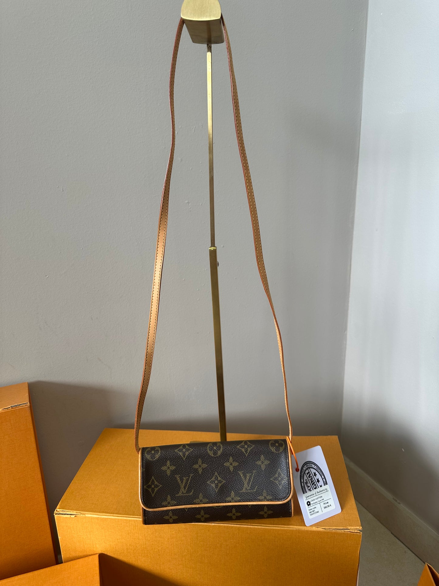 Louis Vuitton Pochette Twin PM