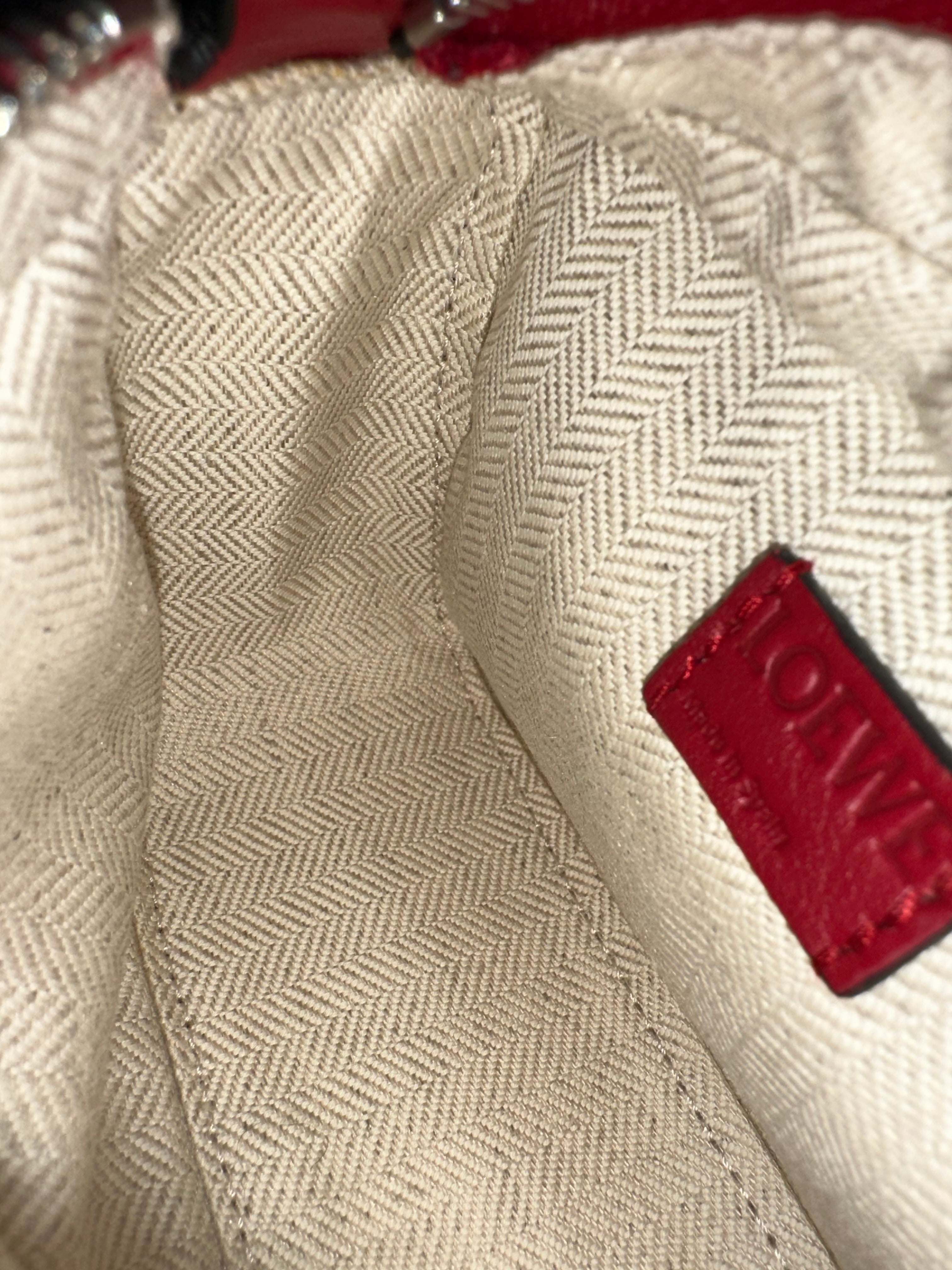 Loewe Puzzlenano Red