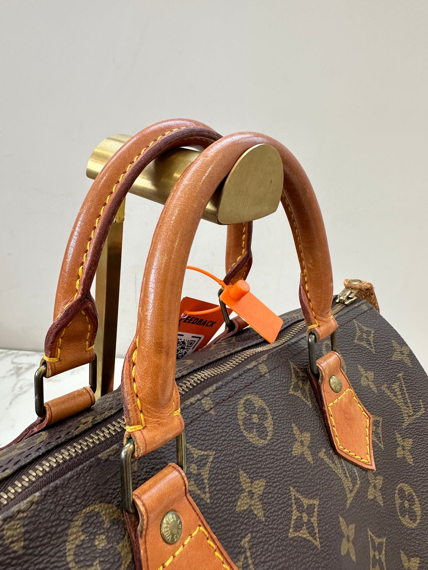 Louis Vuitton Speedy 30