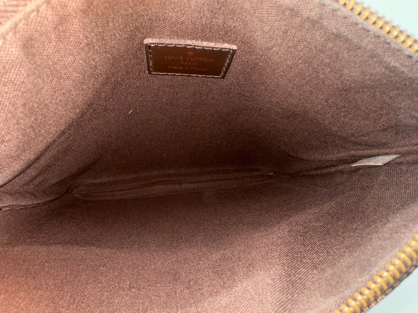 Louis Vuitton Pochette Melville