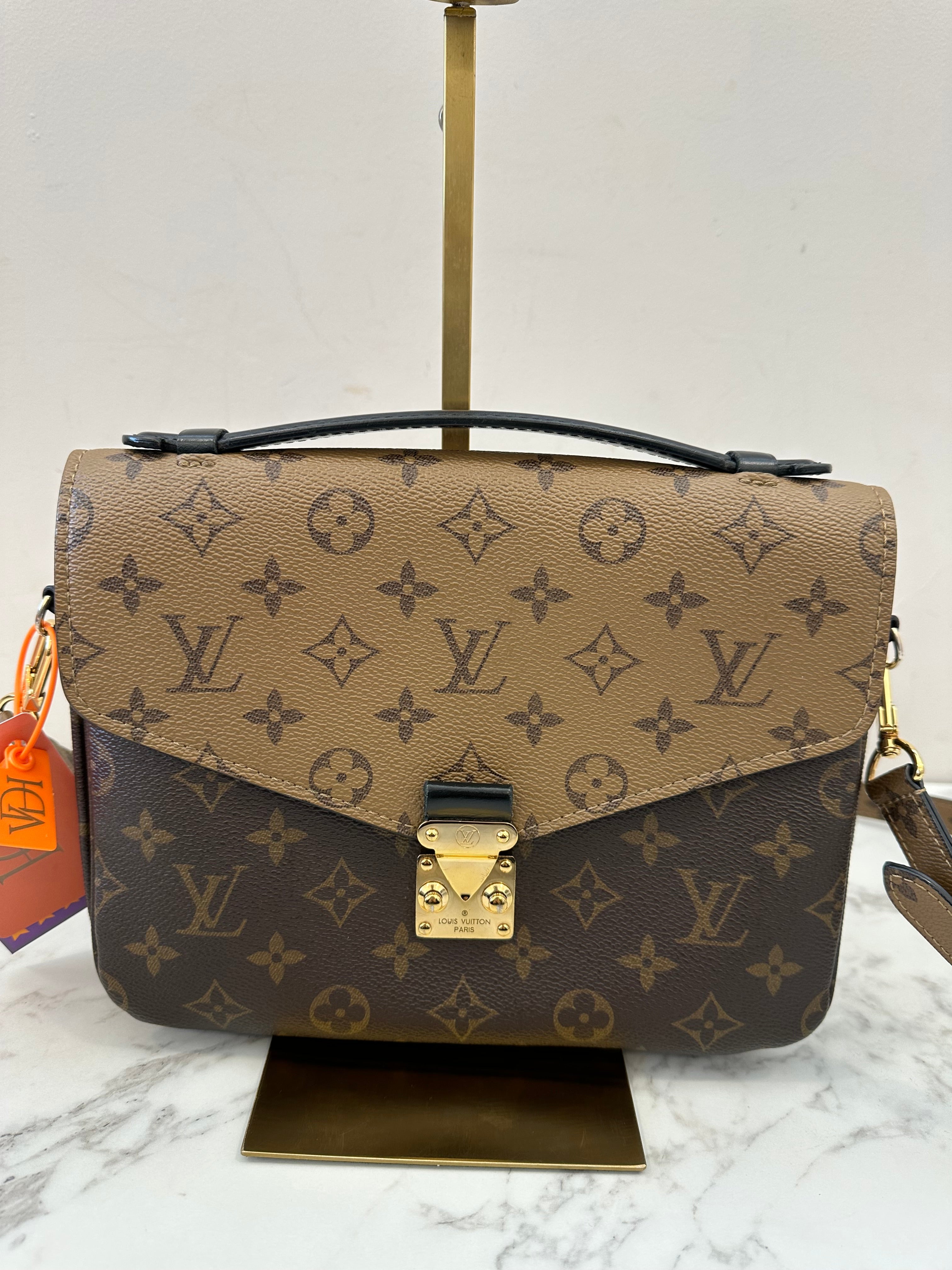 Louis Vuitton Metis Reverse