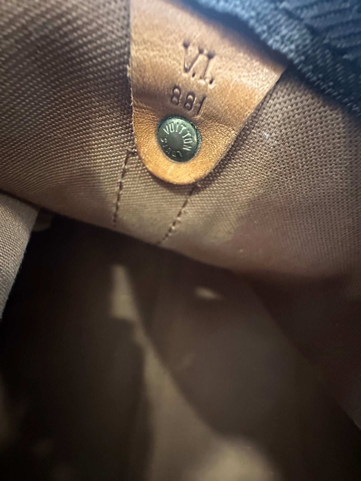 Louis Vuitton Keepall 50