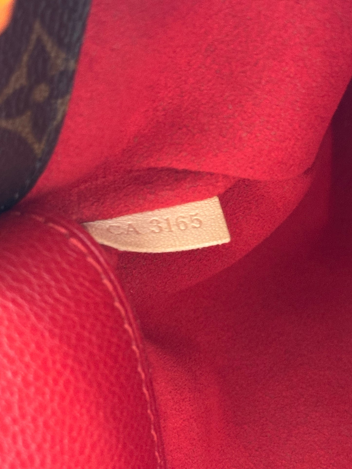 382655 - Louis Vuitton Pallas