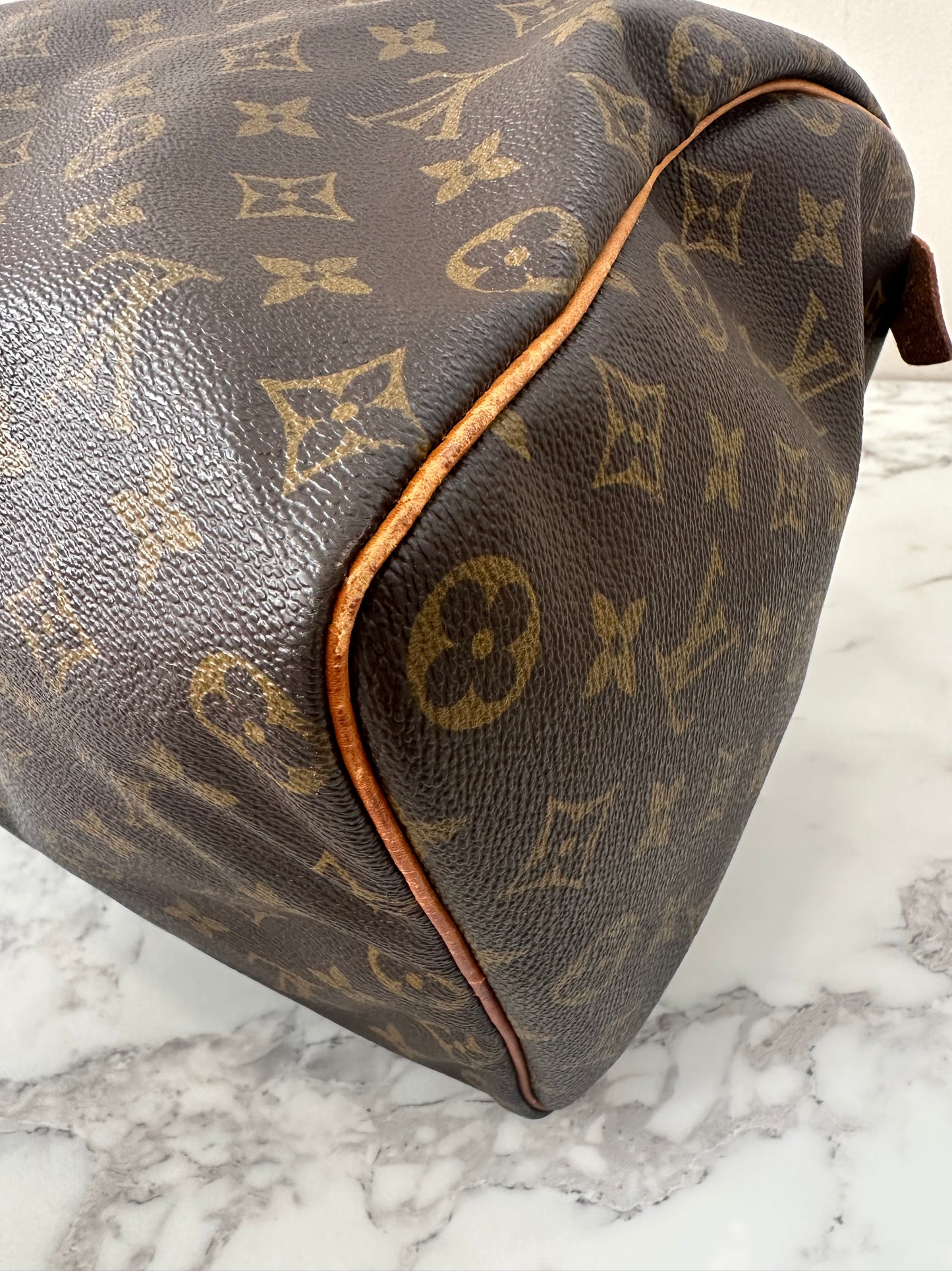 Louis Vuitton Speedy 40
