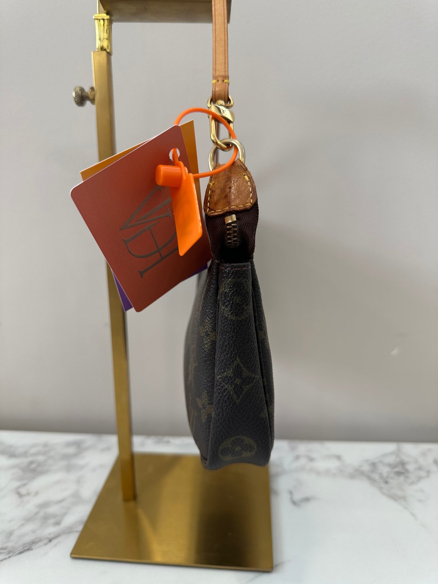 Louis Vuitton Pochette