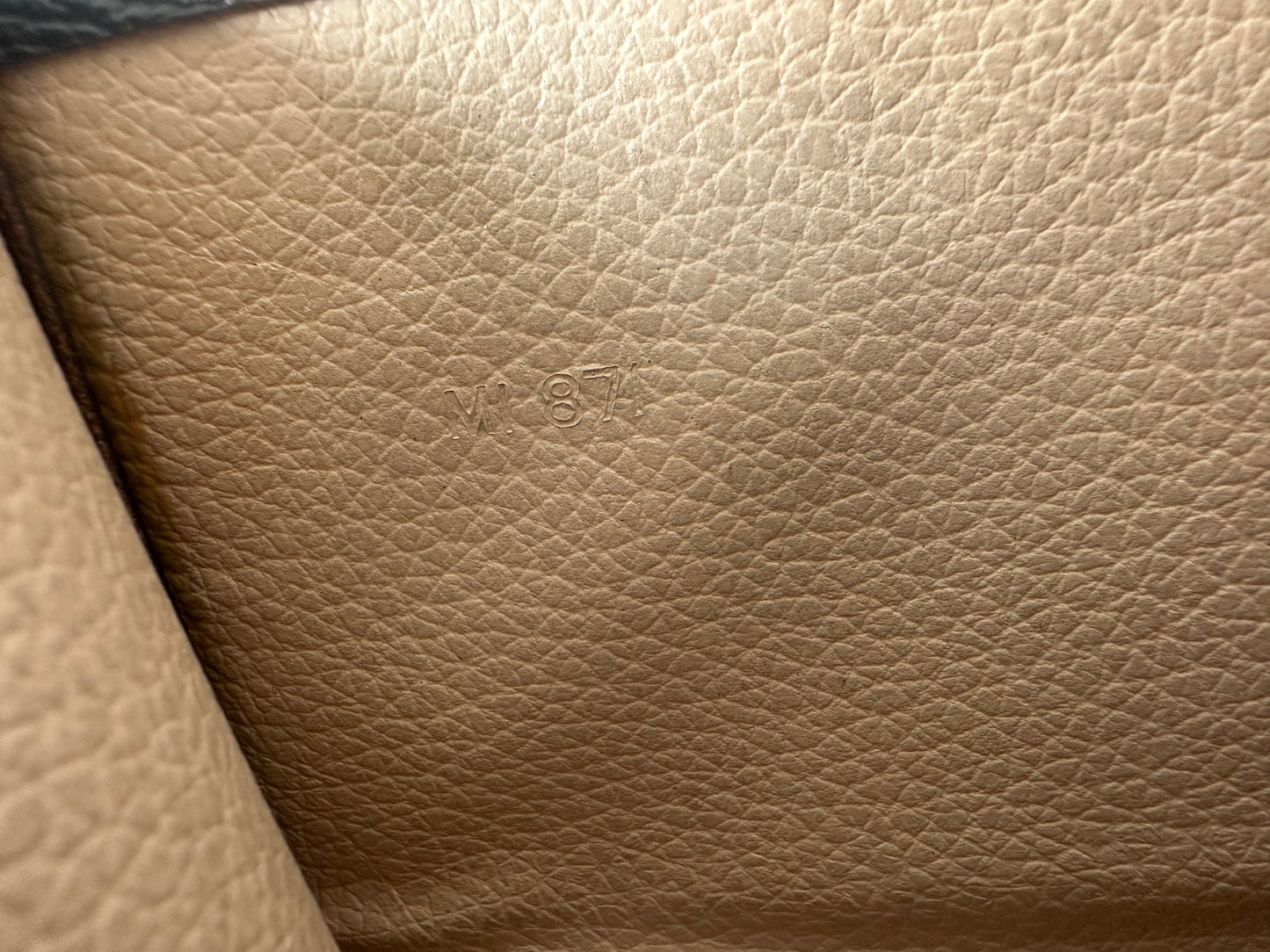 Louis Vuitton Sac Plat