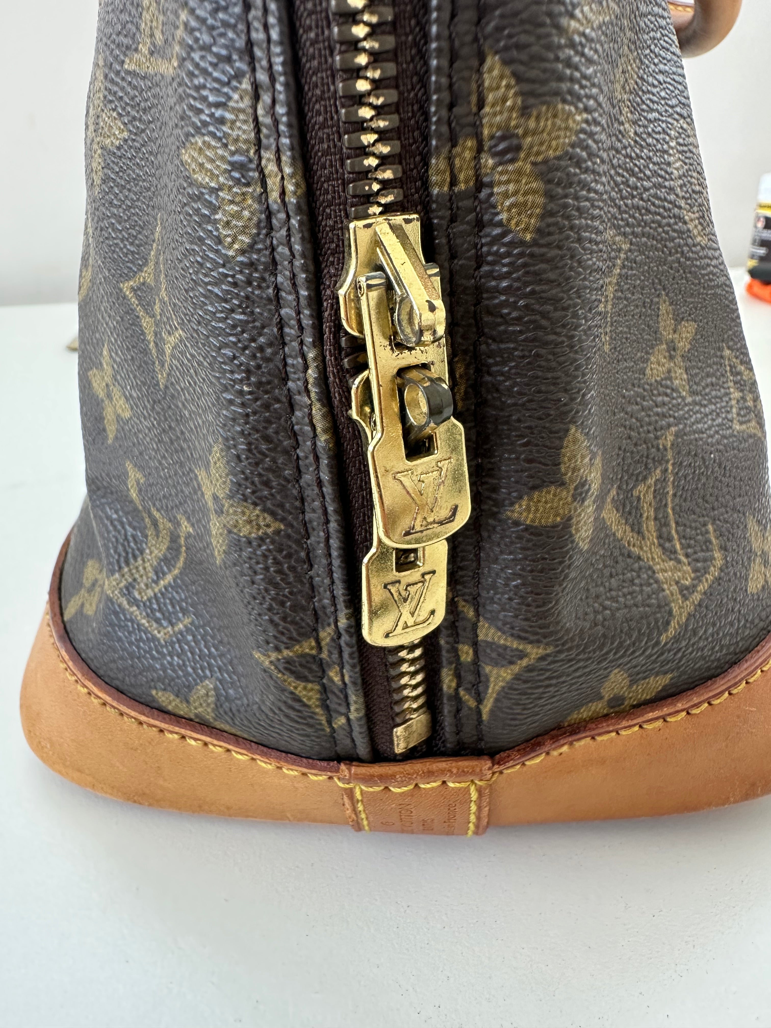 Louis Vuitton Alma