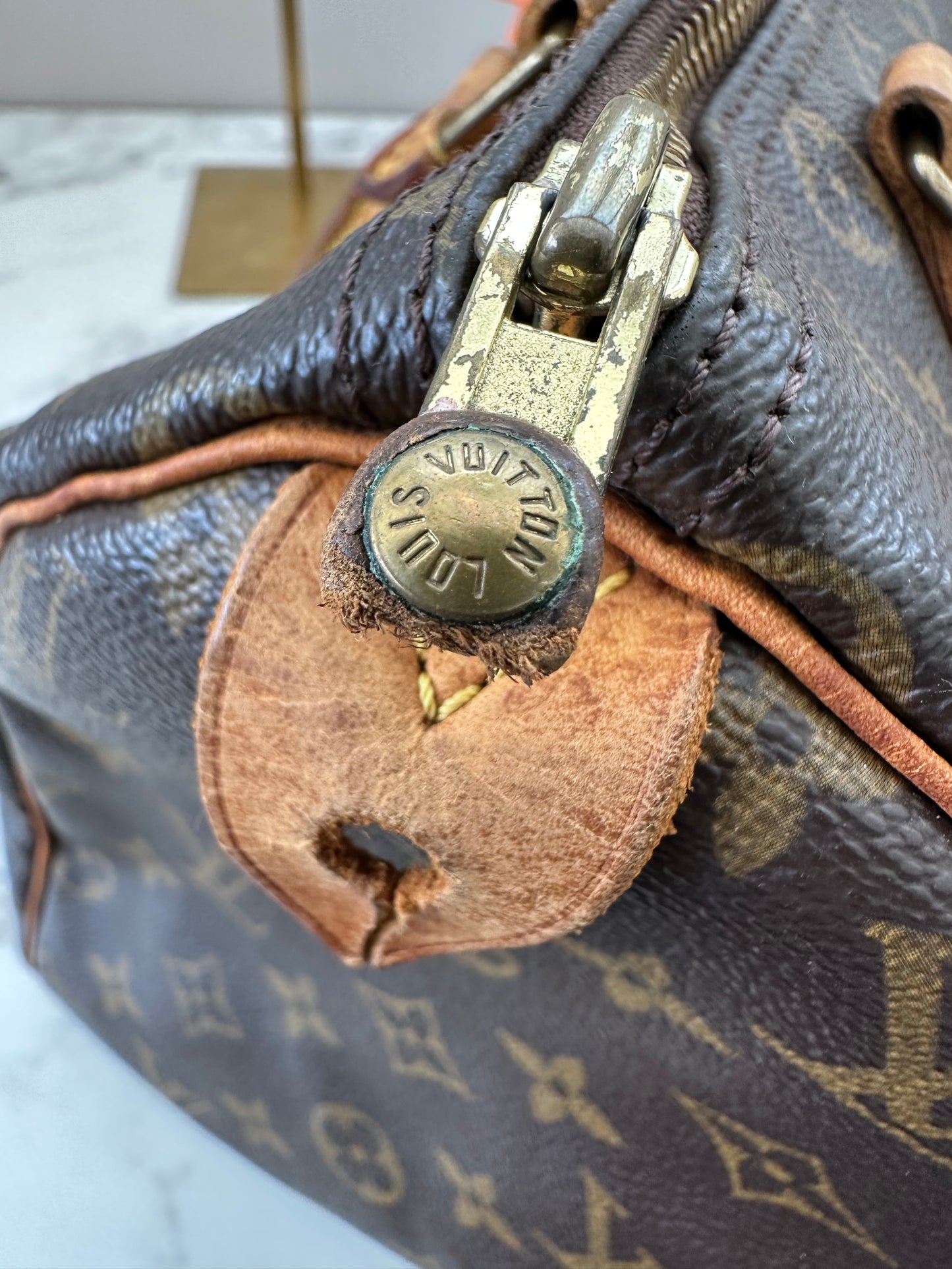 Louis Vuitton Speedy 30