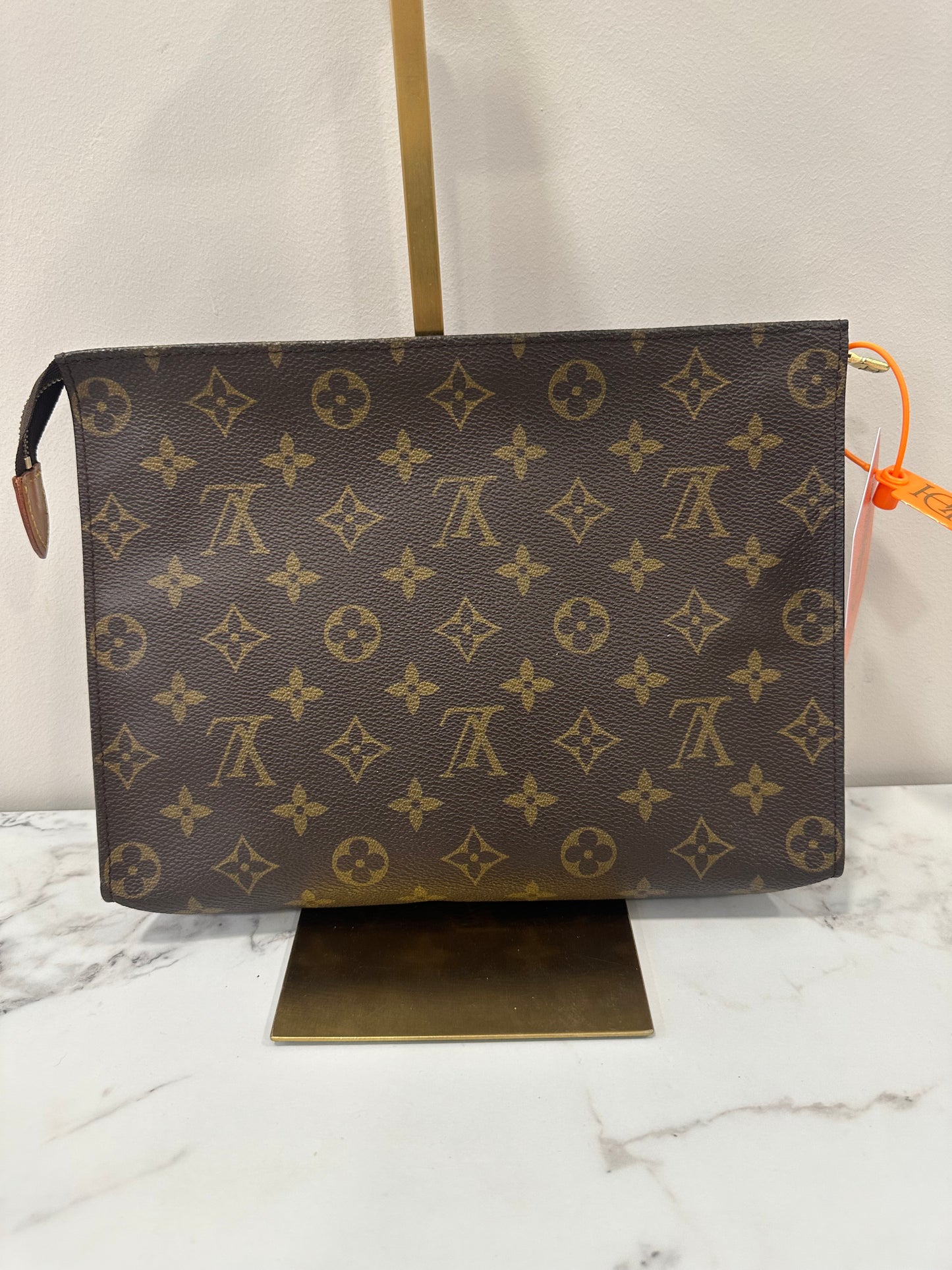 Louis Vuitton Toilette 26