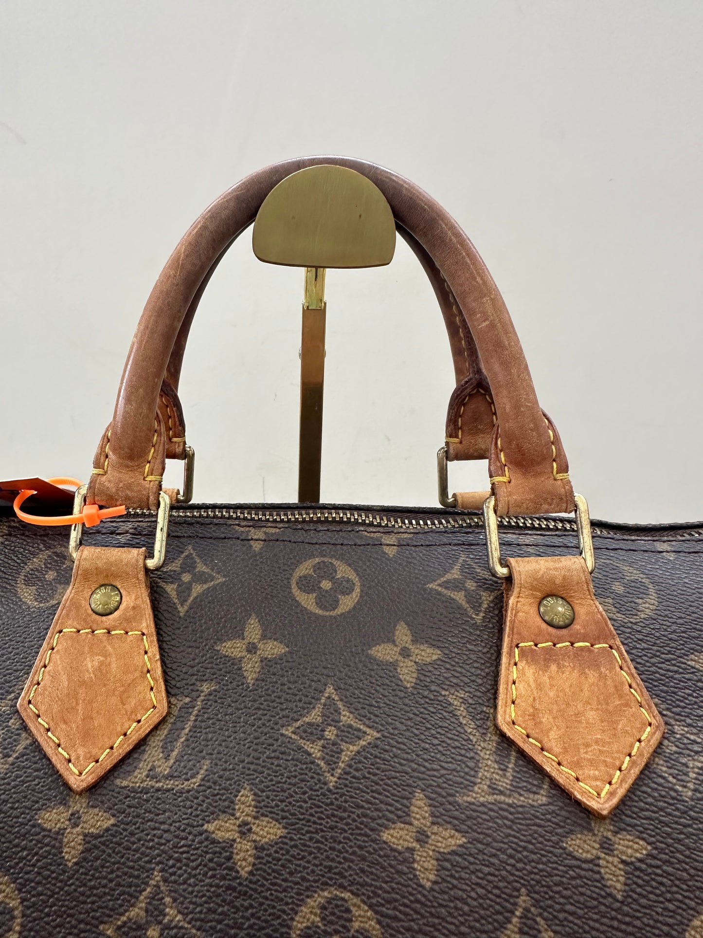 Louis Vuitton Speedy 30