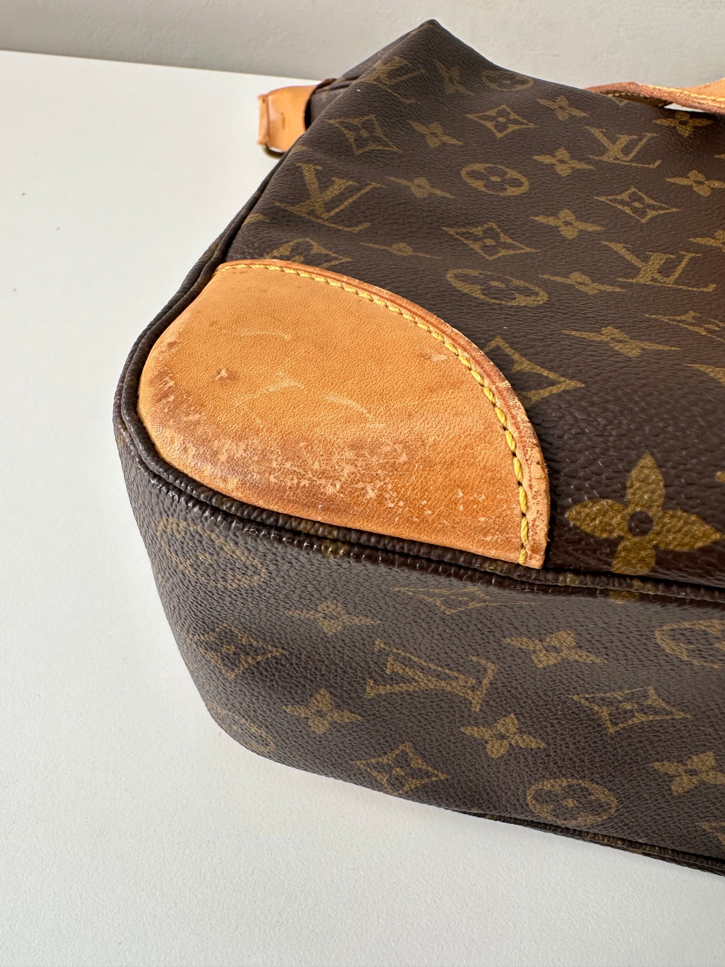 Louis Vuitton Boulogne 35