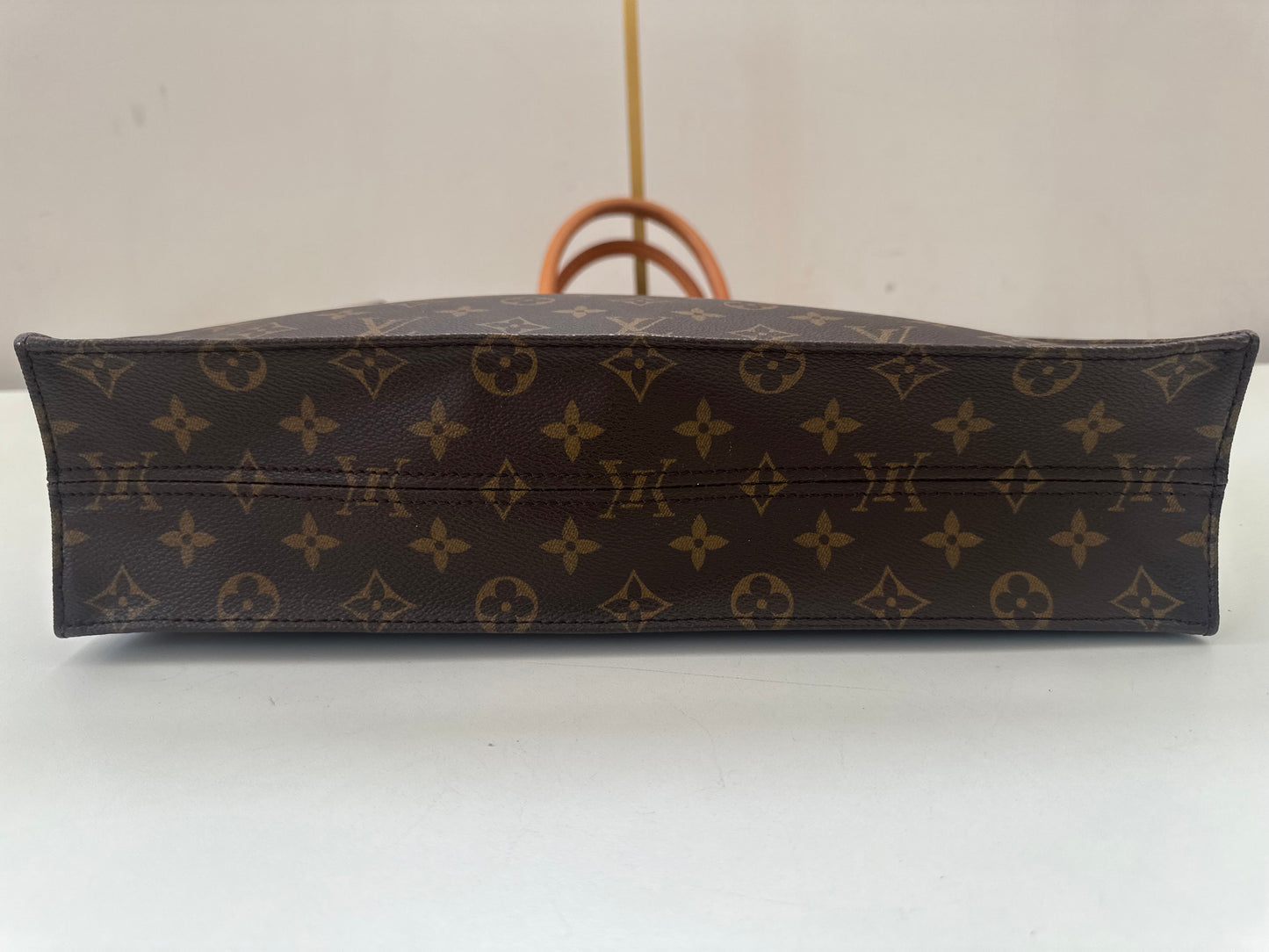 Louis Vuitton Sac Plat