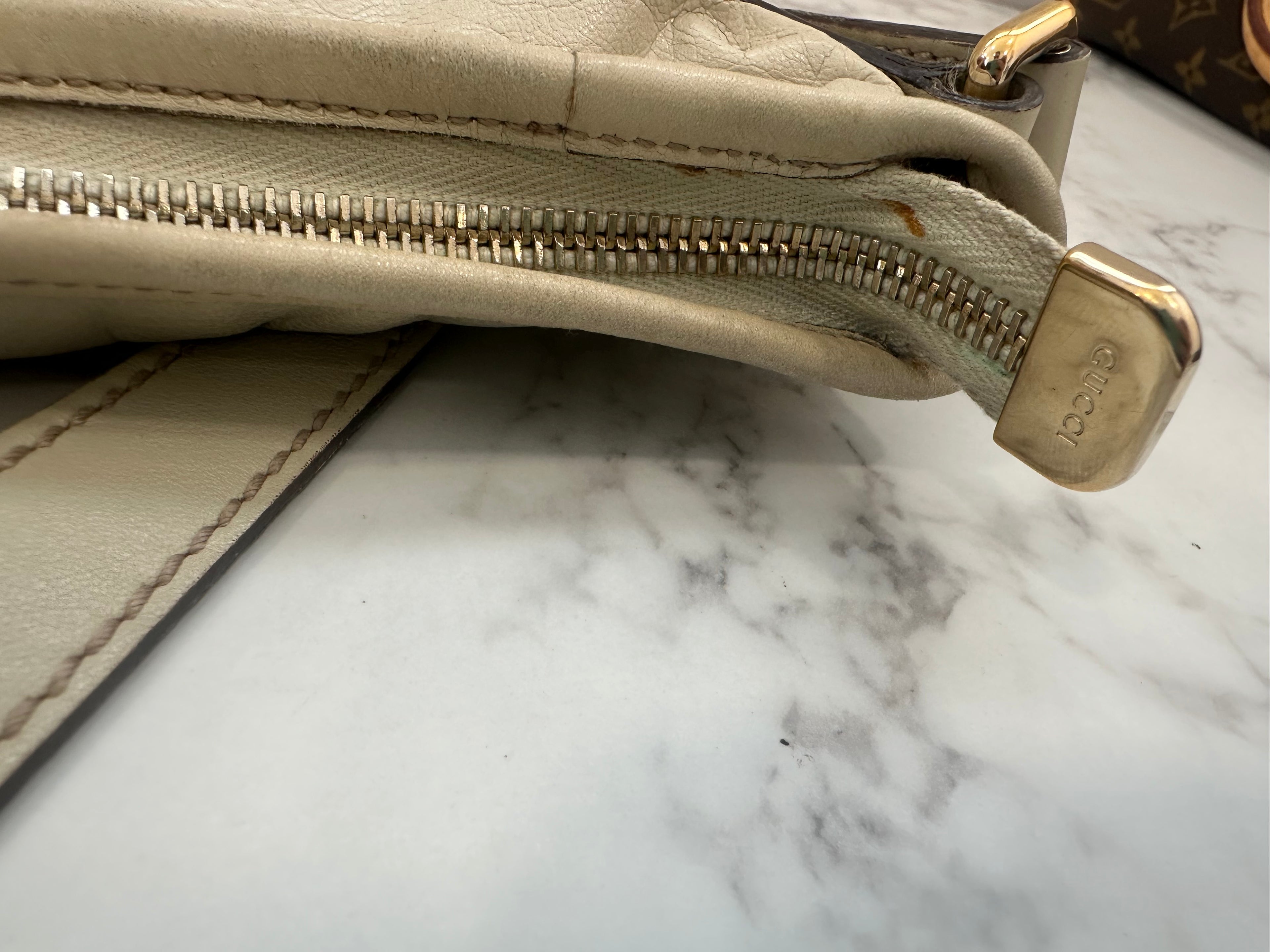 Gucci Beige