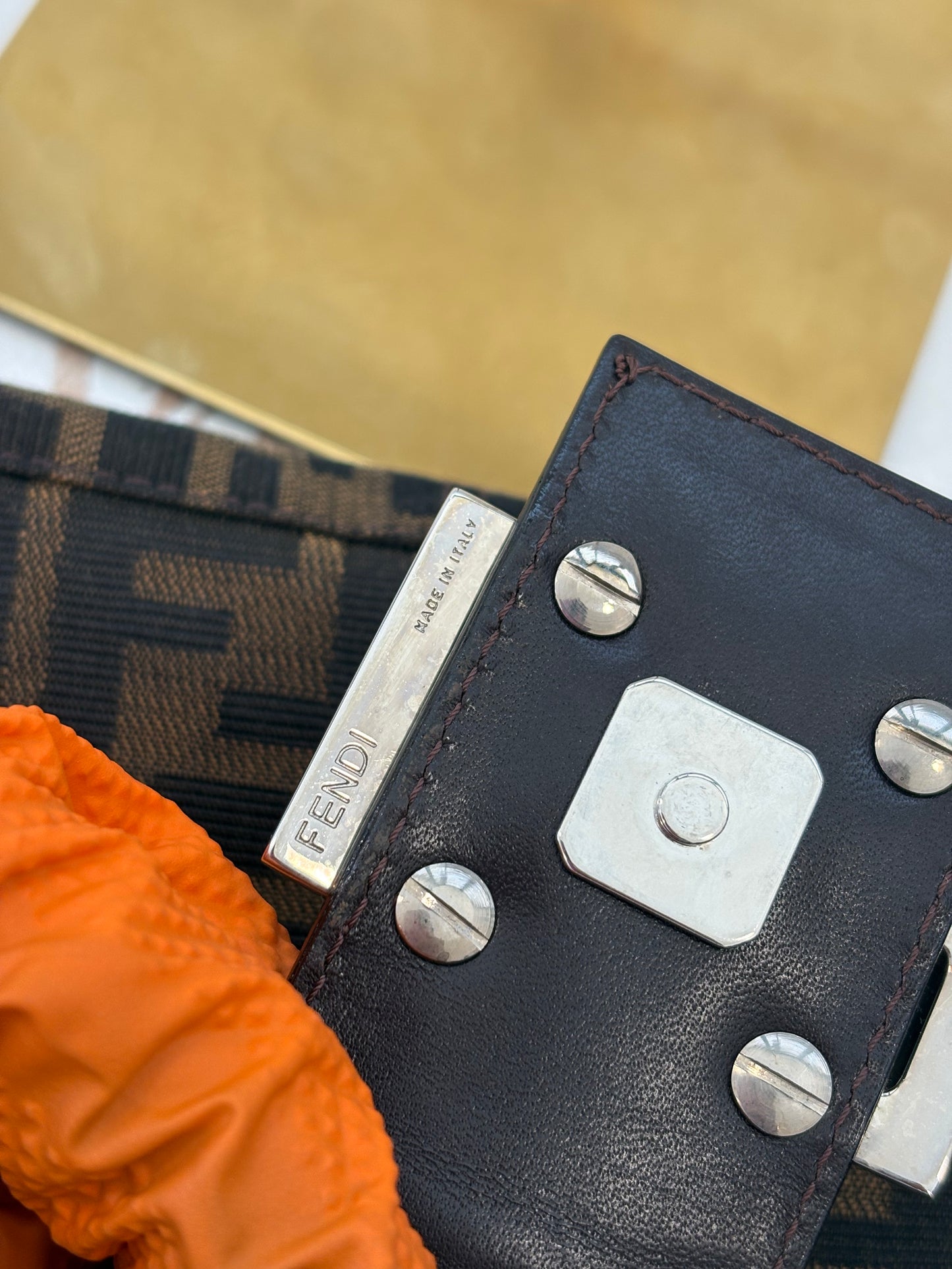 018644 - Fendi Brown Zucca
