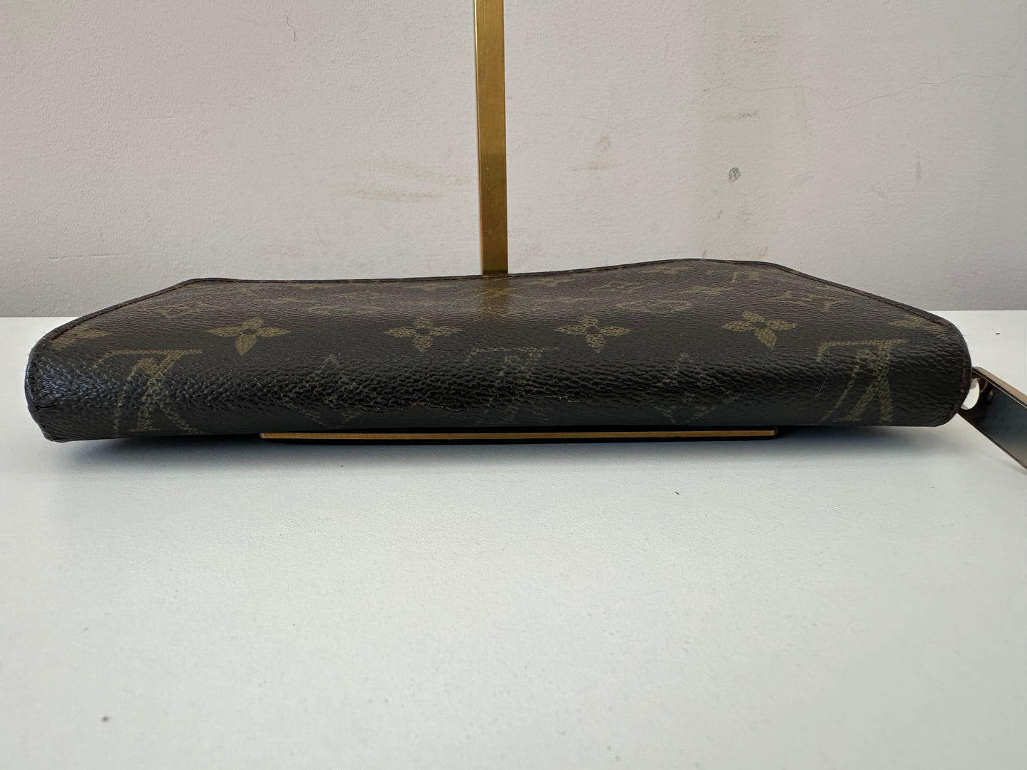 Louis Vuitton Zippy