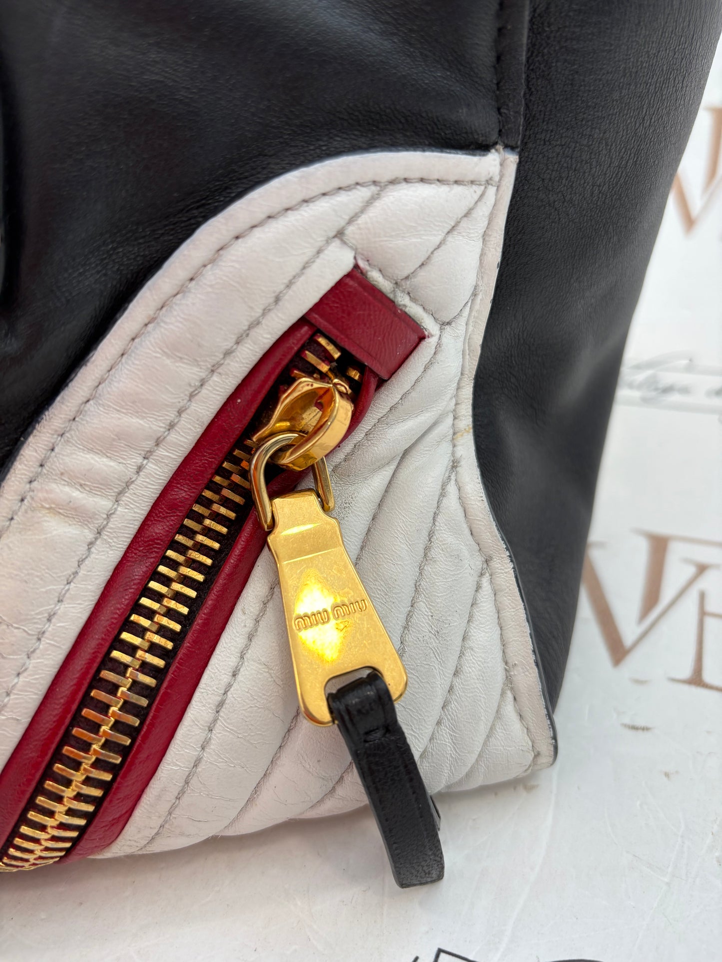 201337 - Miu Miu