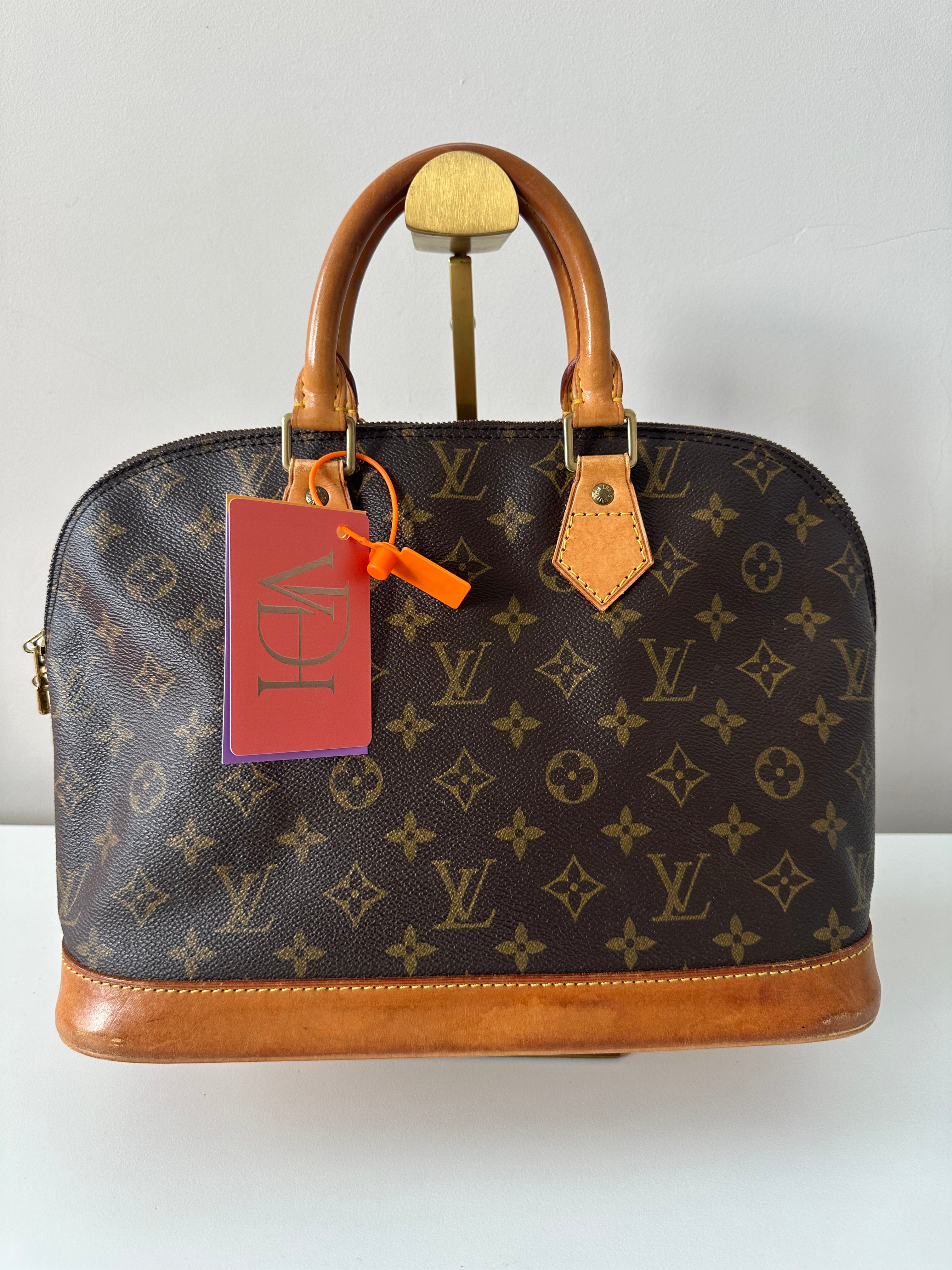 Louis Vuitton Alma