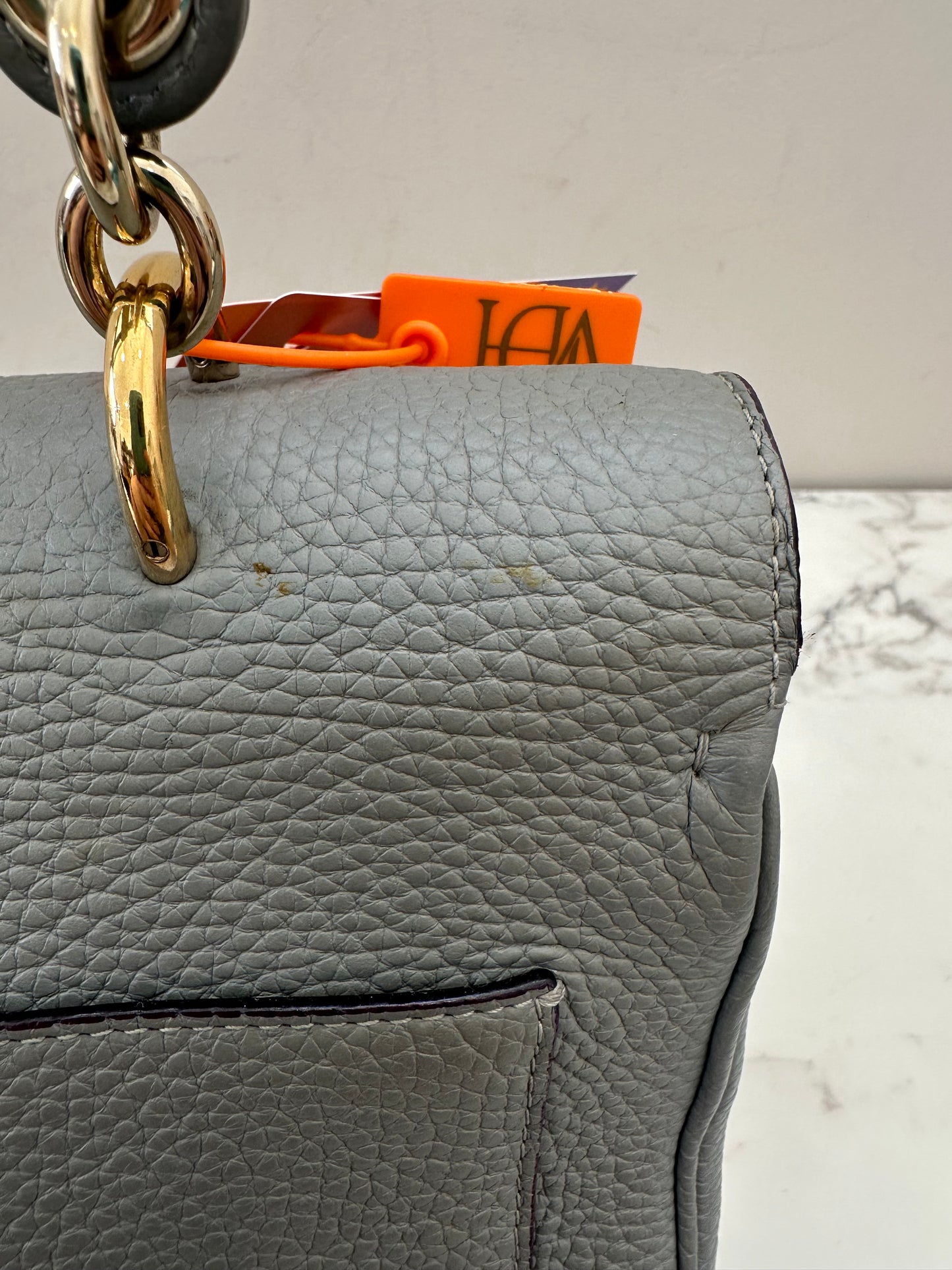Dior Gray
