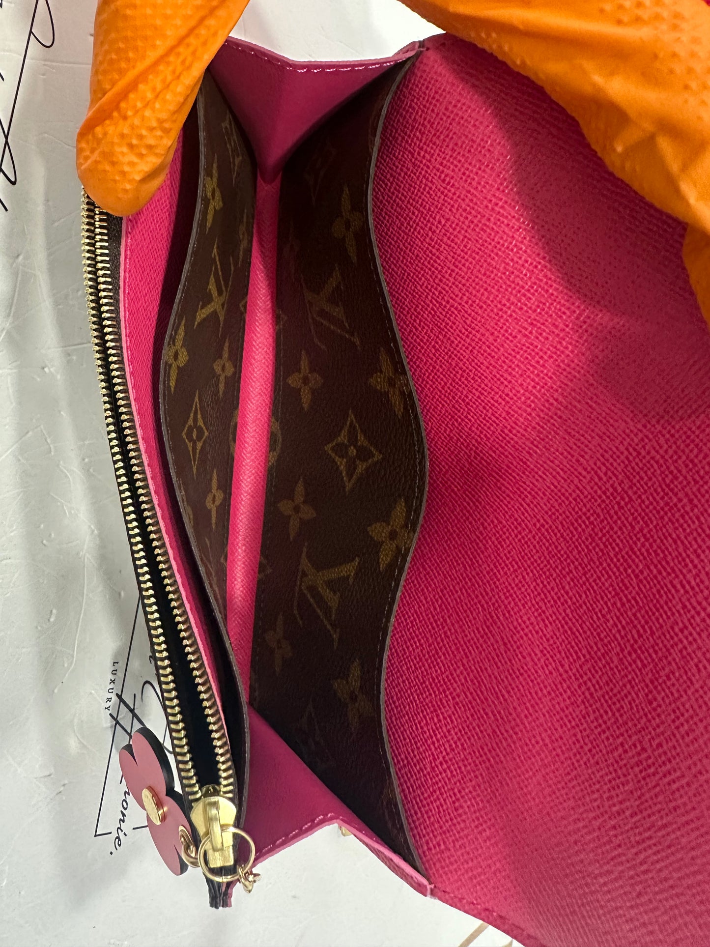 382538 - Louis Vuitton Emilie