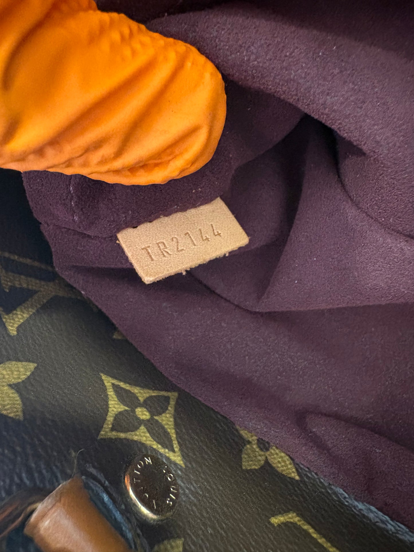 383168 - Louis Vuitton Mountaigne GM