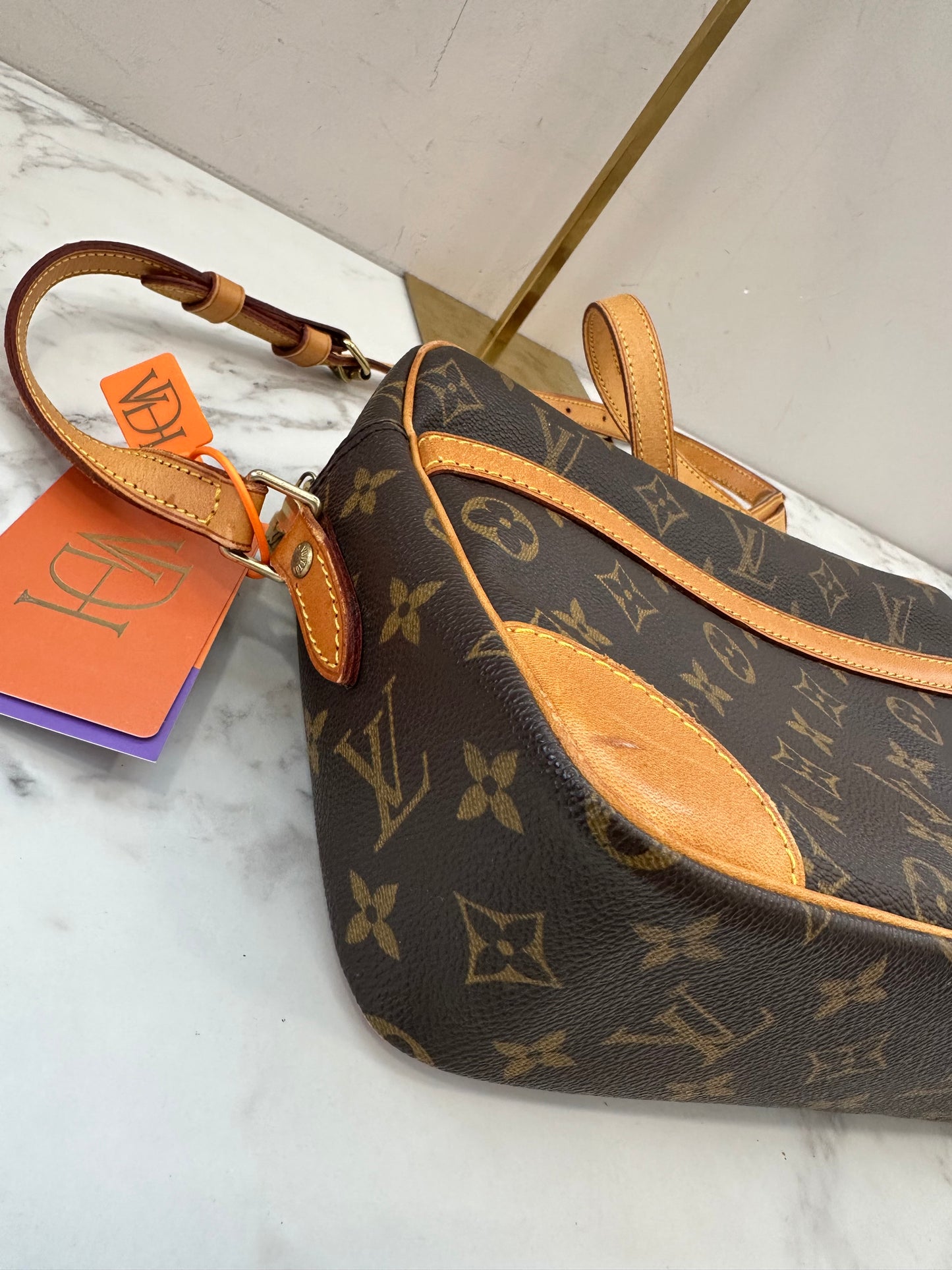 Louis Vuitton Trocadero 27
