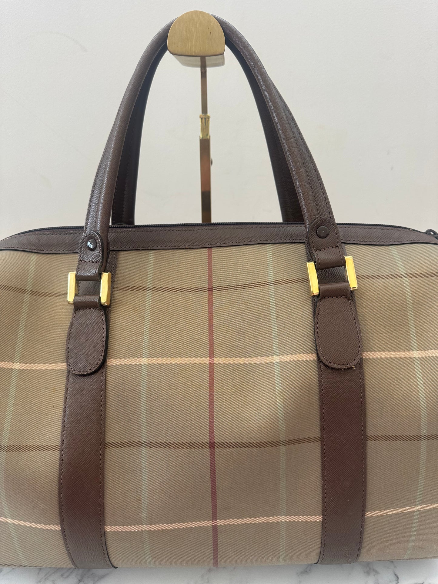 Burberrys Boston Bag