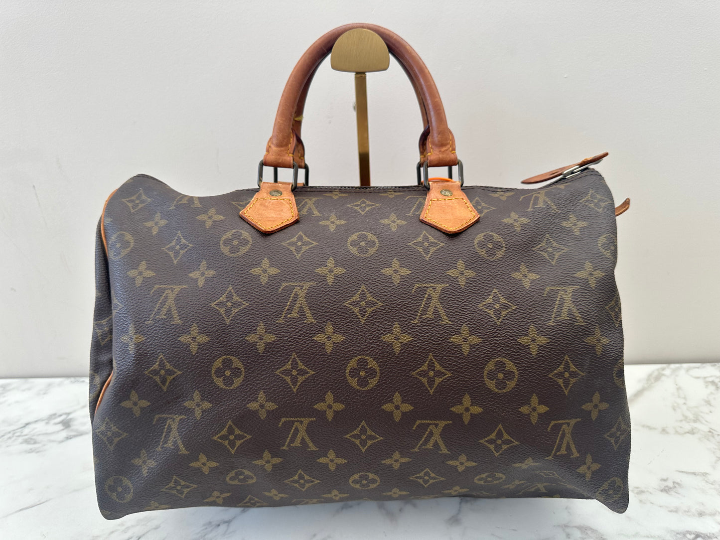Louis Vuitton Speedy 35