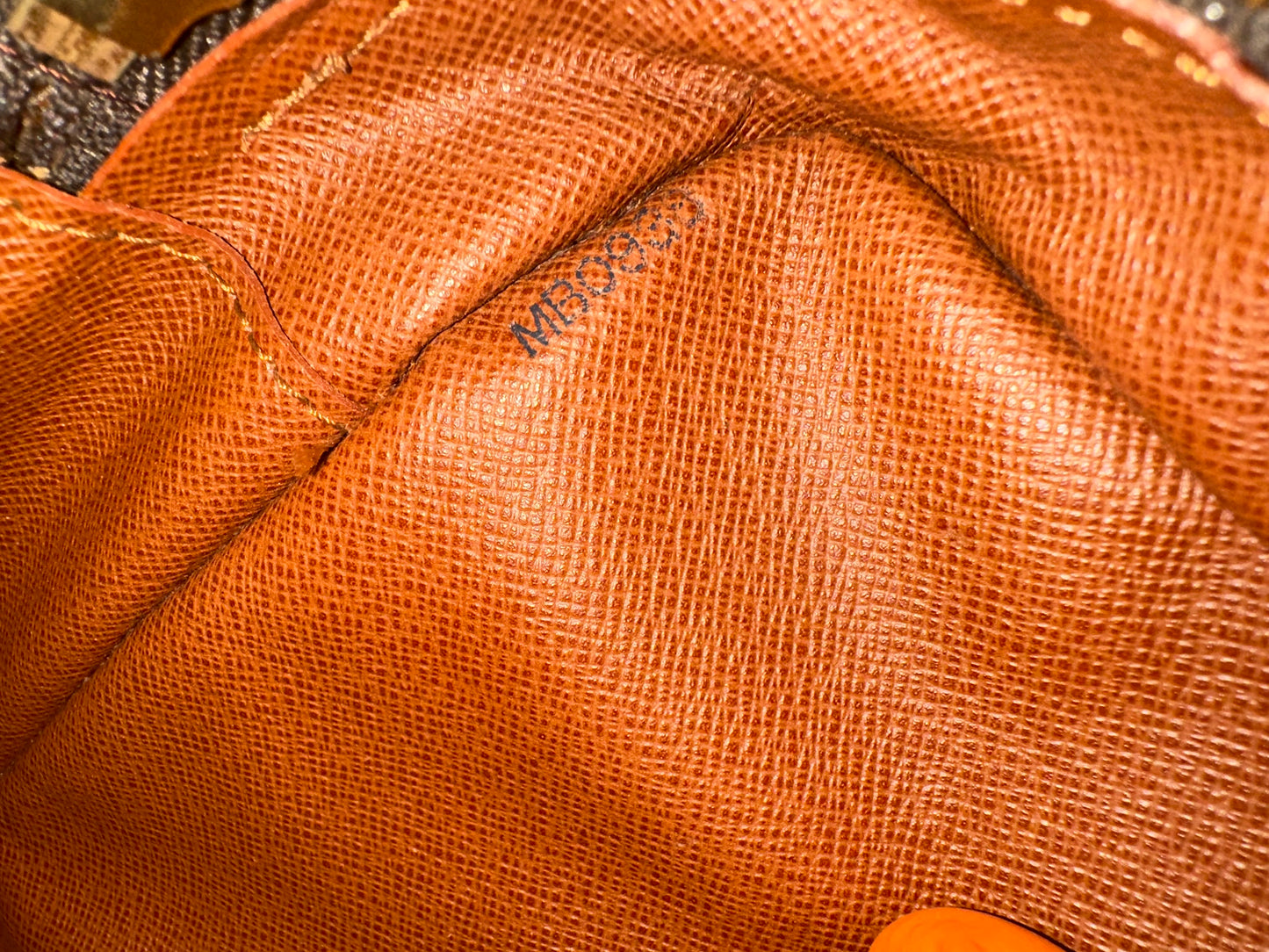 Louis Vuitton Trocadero 30