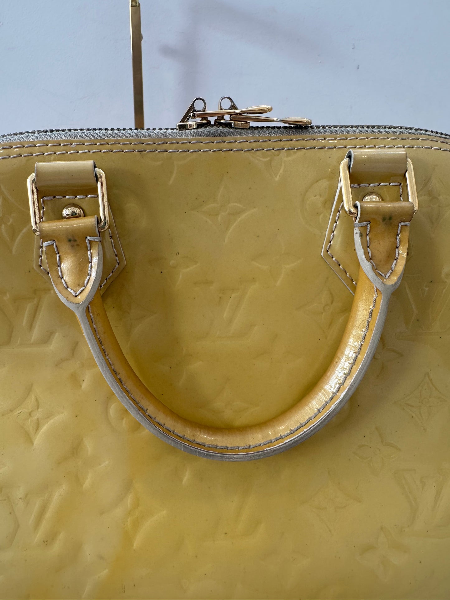 Louis Vuitton Vernis Avorio