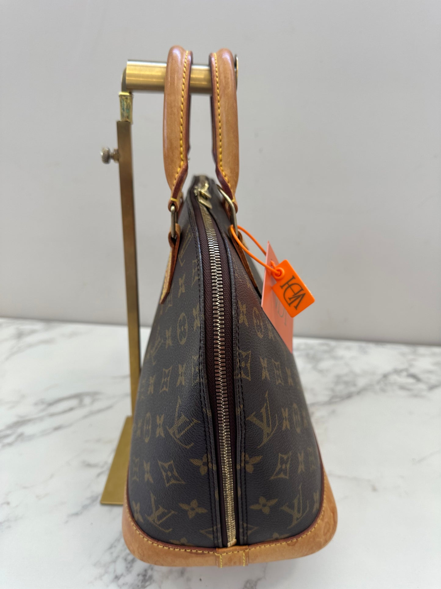 Louis Vuitton Alma