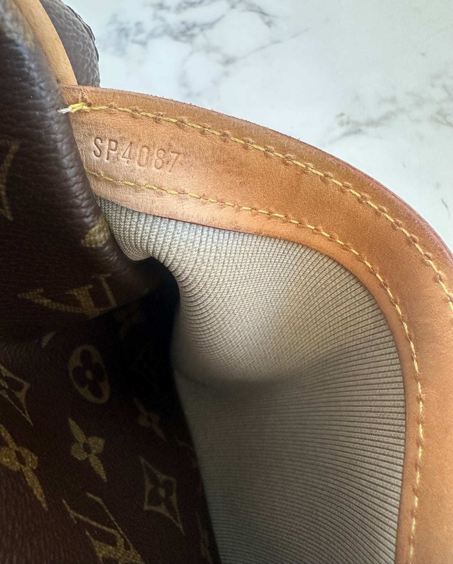 Louis Vuitton Reporter PM