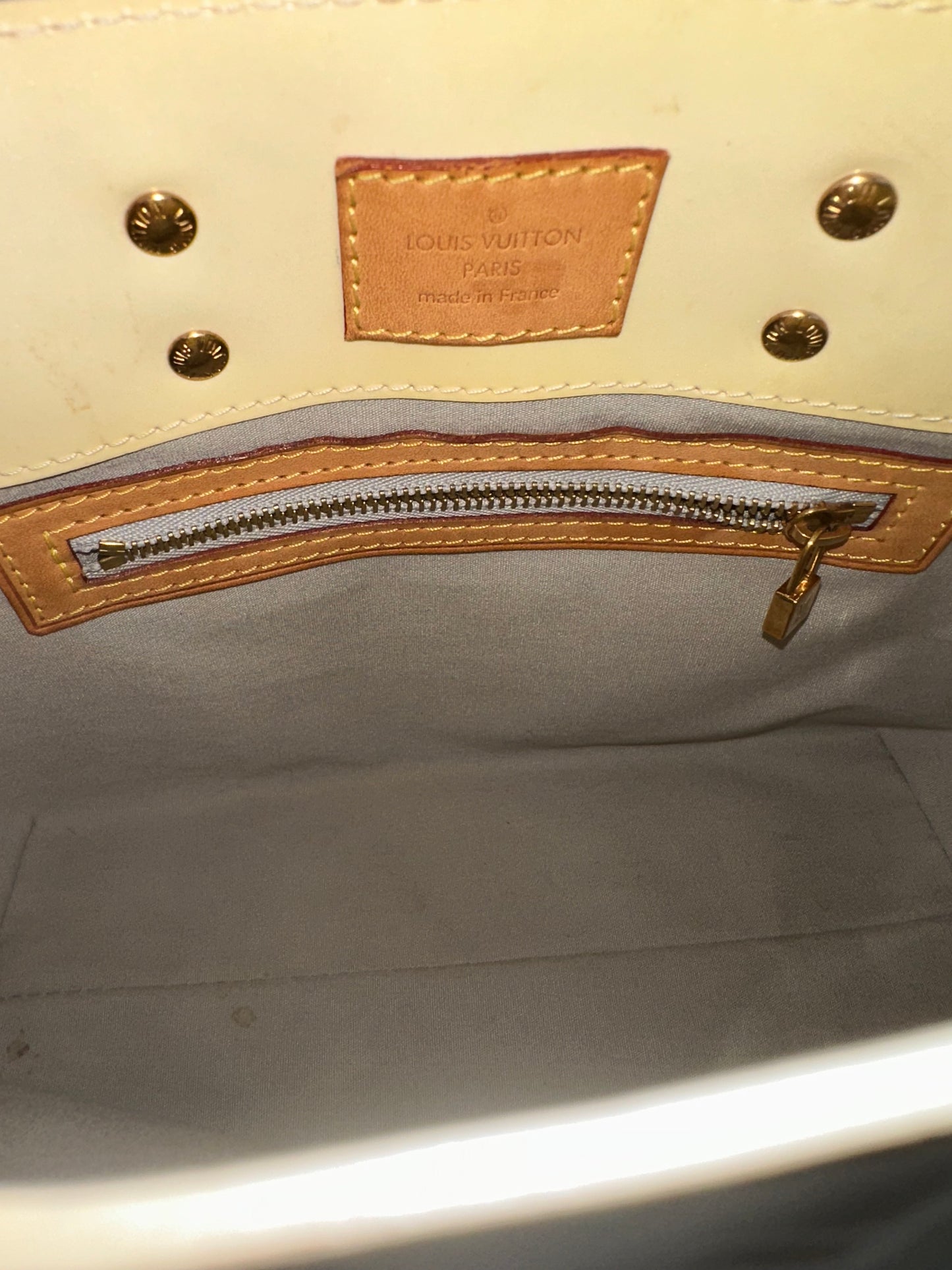 Louis Vuitton Vernis Pearl PM